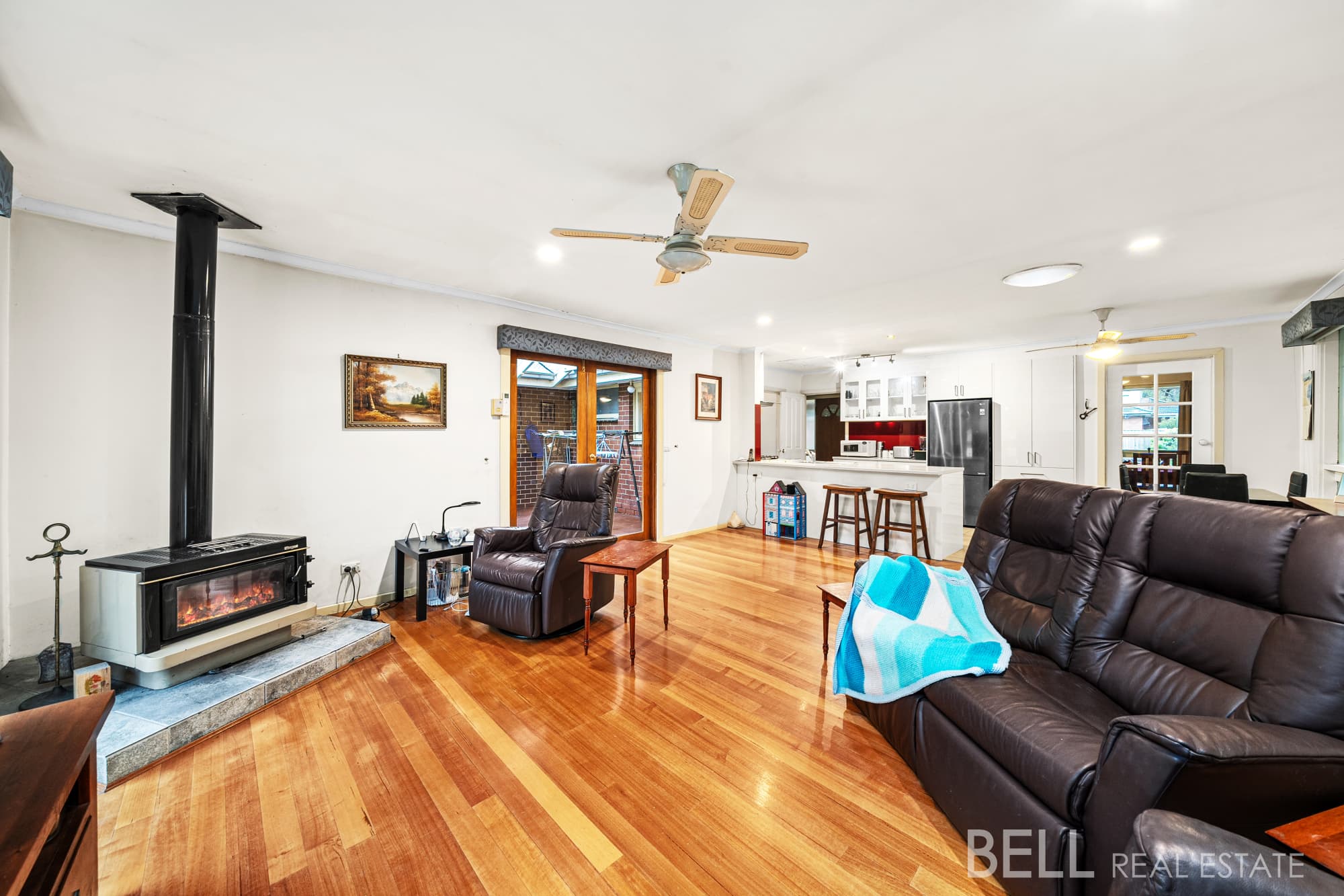 109 Cherylnne Crescent, KILSYTH, Kilsyth - Thumbnail 3
