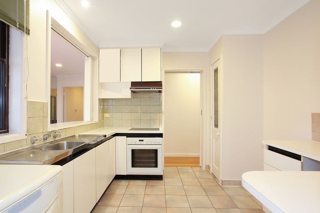 42 Carrington Court, SEAFORD VIC 3198, Seaford - Thumbnail 4