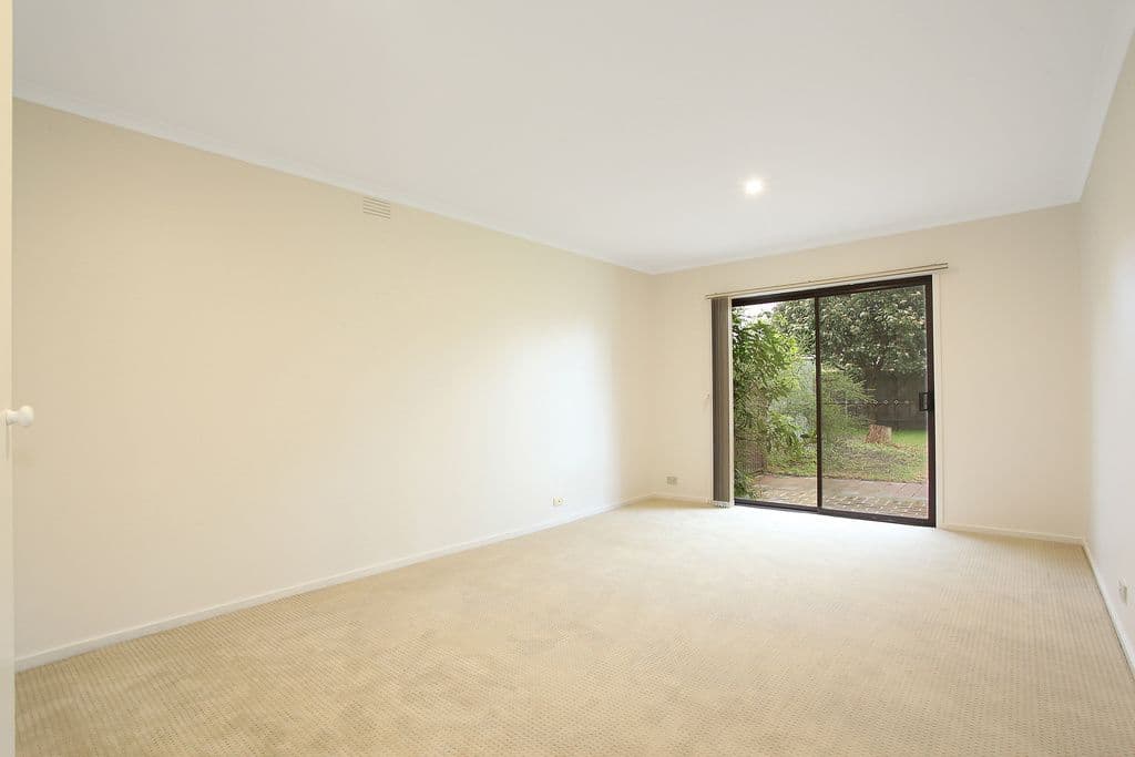 42 Carrington Court, SEAFORD VIC 3198, Seaford - Thumbnail 8