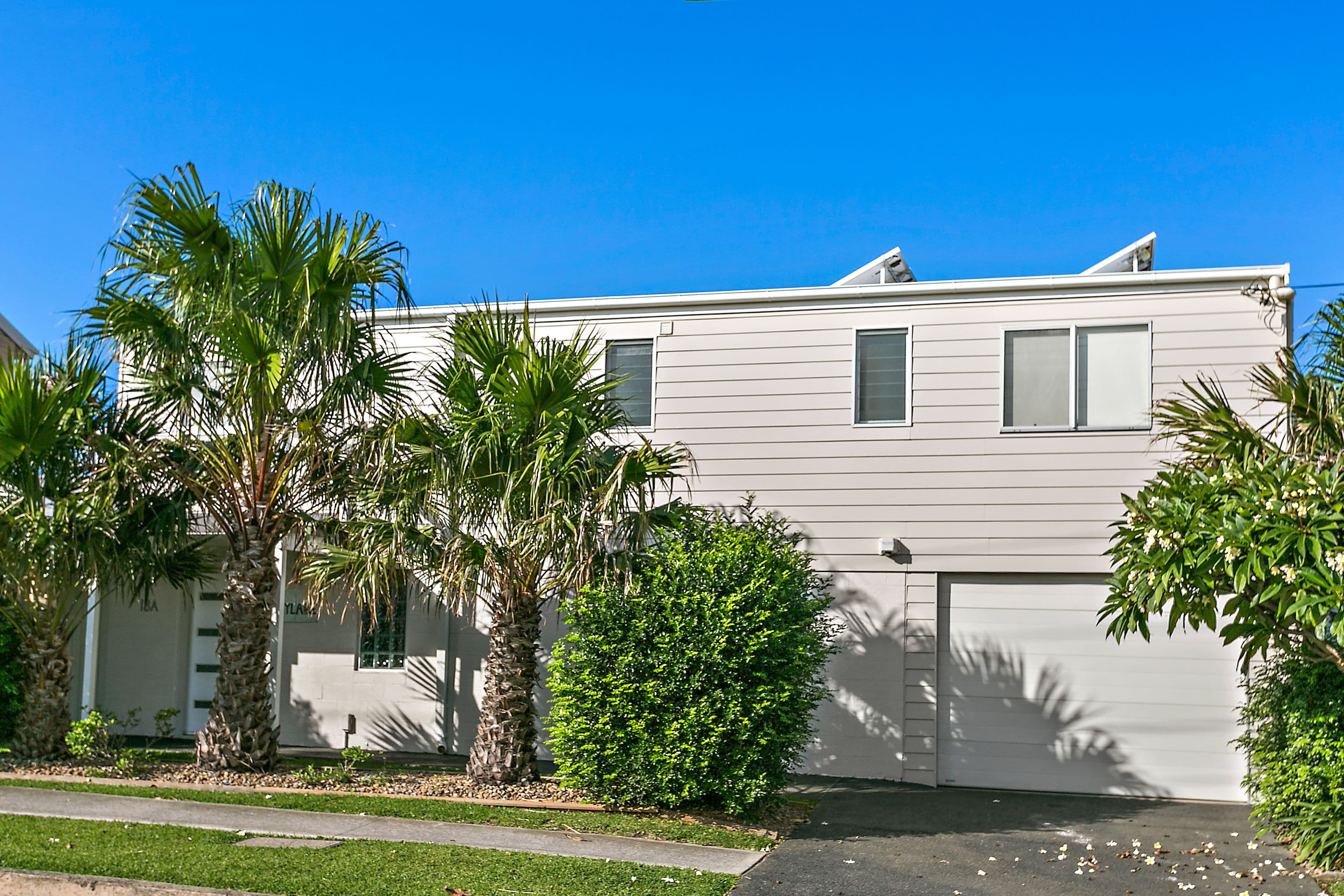 13 Boollwarroo Parade, Shellharbour - Image 1