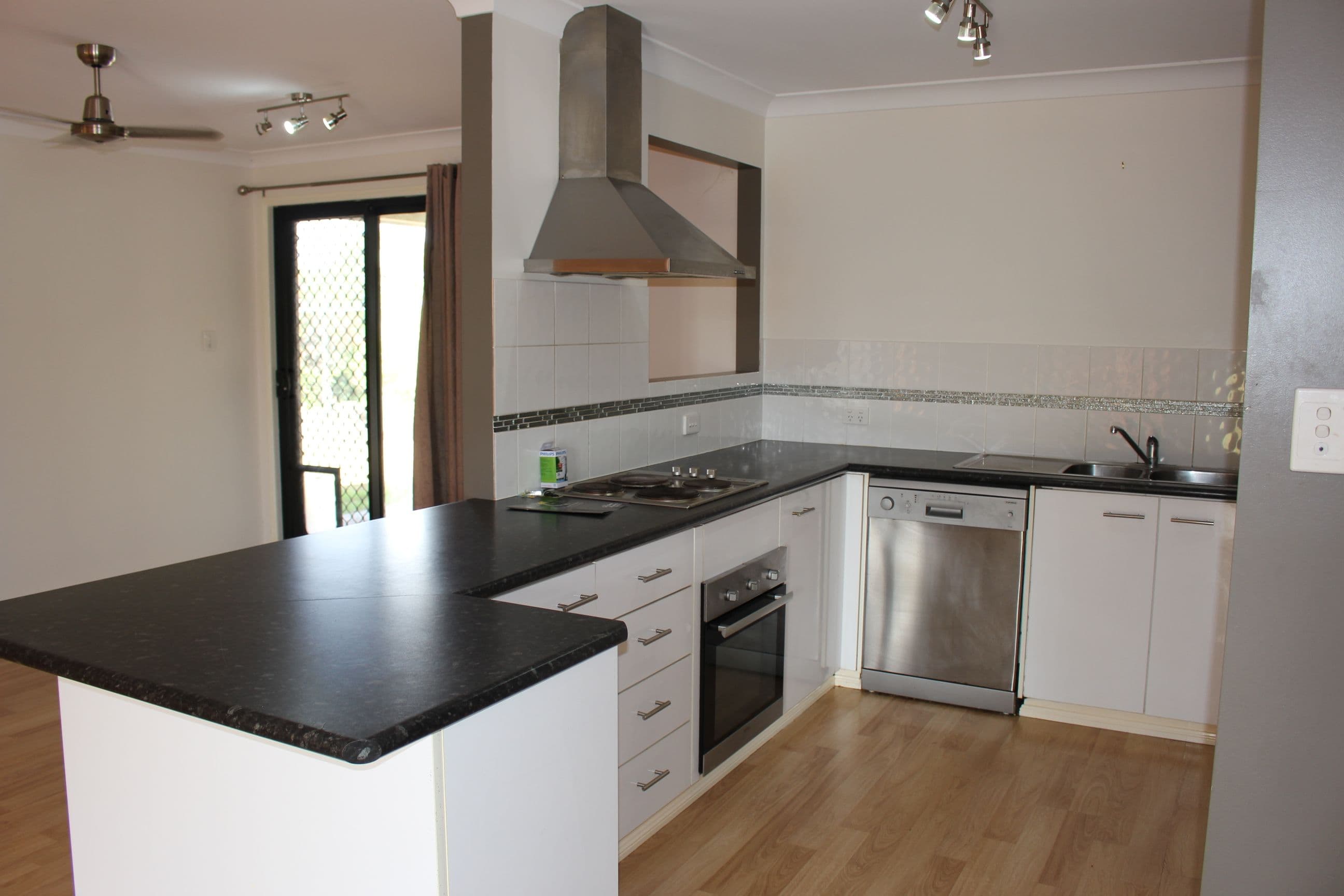 1 Banksia Court, Lowood QLD 4311, Lowood - Thumbnail 2