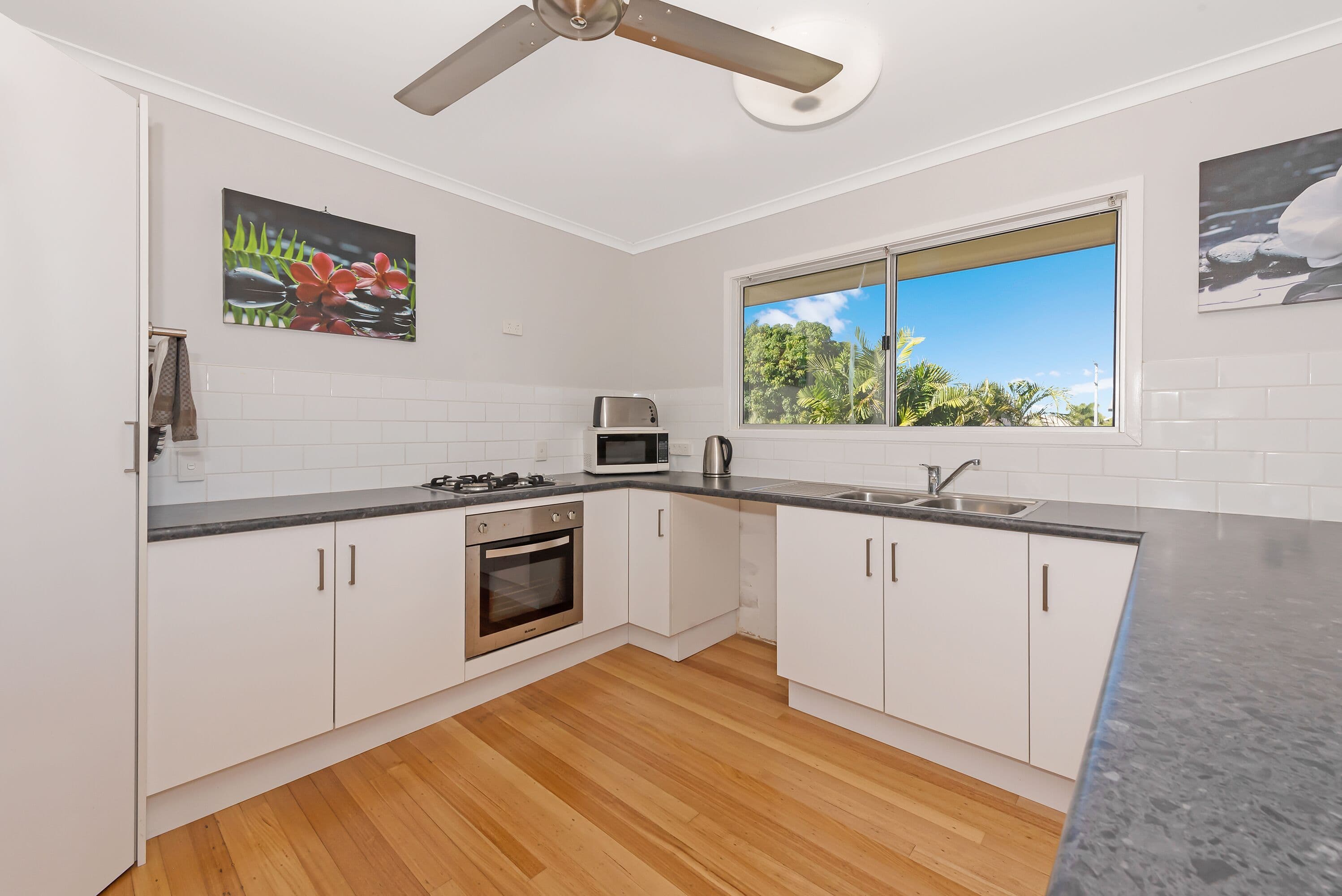 51 Sharon Crescent, Kelso QLD 4815, Kelso - Thumbnail 5