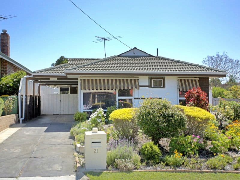 21 Charnwood Street, MORLEY WA 6062, Morley - Thumbnail 2