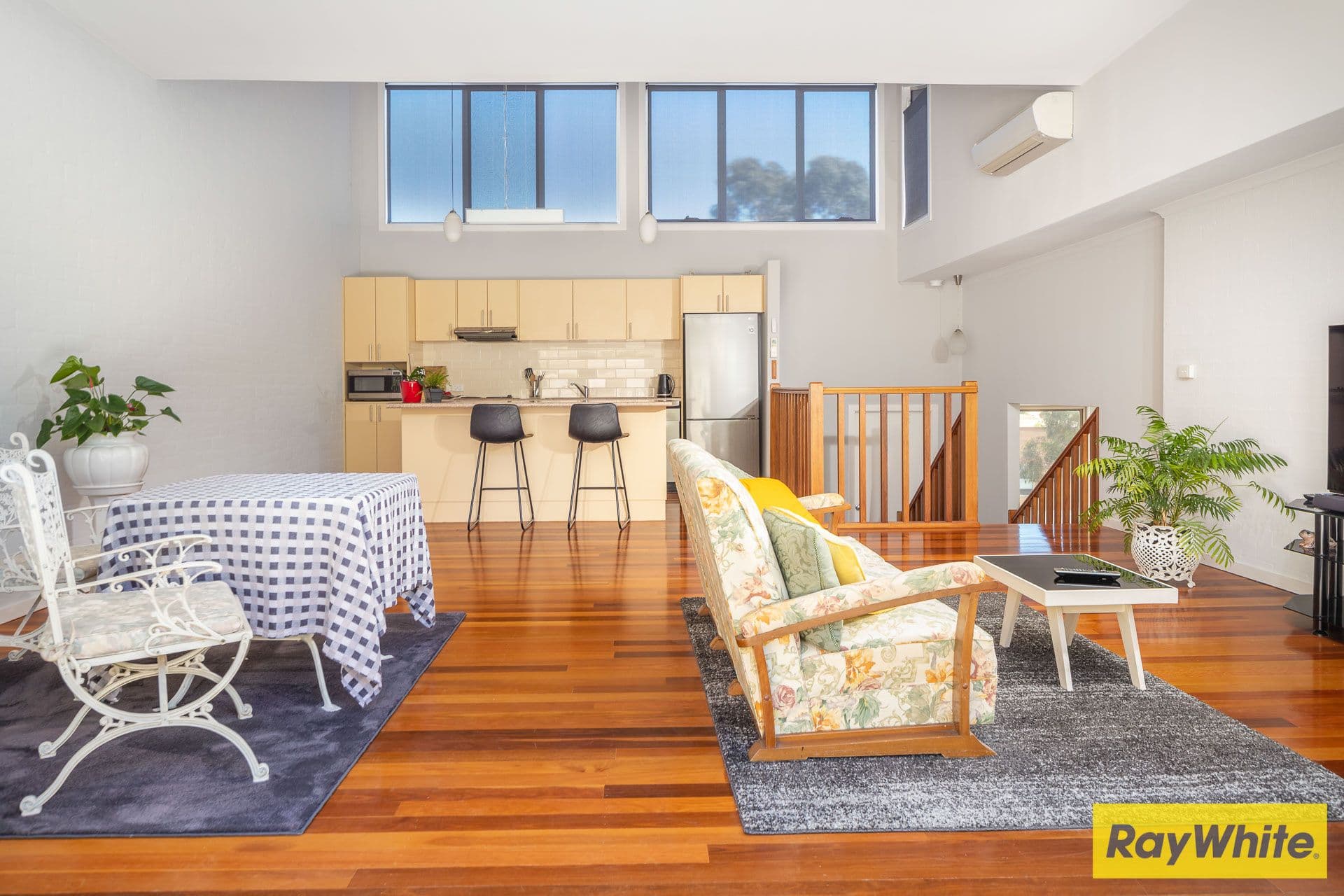 8 Millstream Way, Caroline Springs - Thumbnail 5