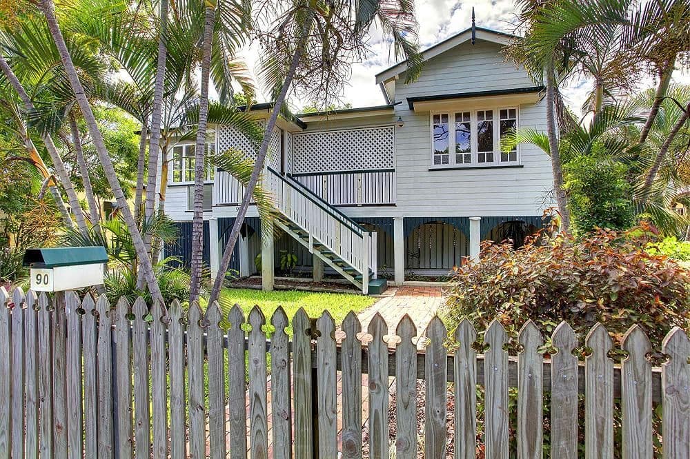 90 Queens Road, HERMIT PARK QLD 4812, Hermit Park - Thumbnail 2