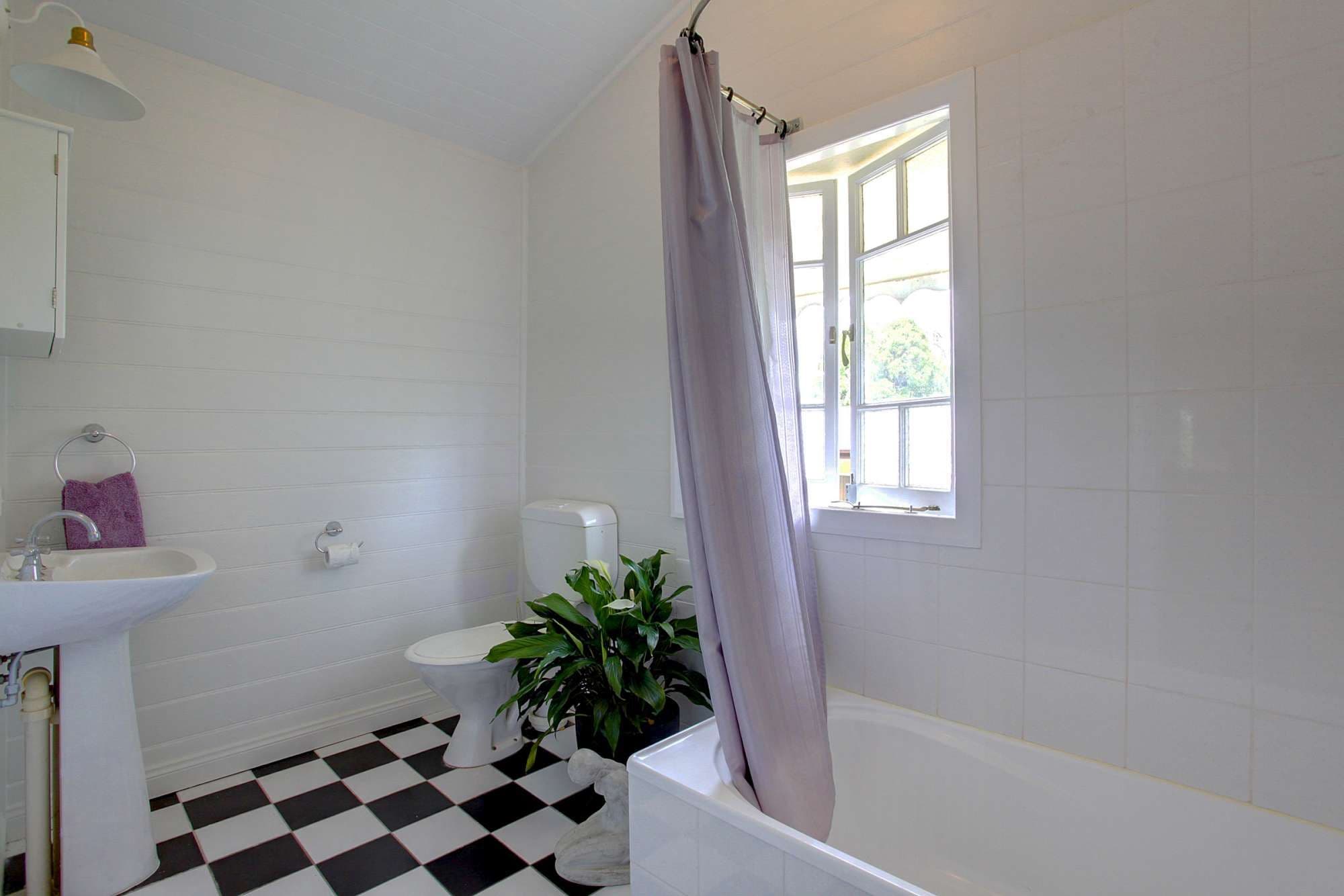 90 Queens Road, HERMIT PARK QLD 4812, Hermit Park - Thumbnail 5