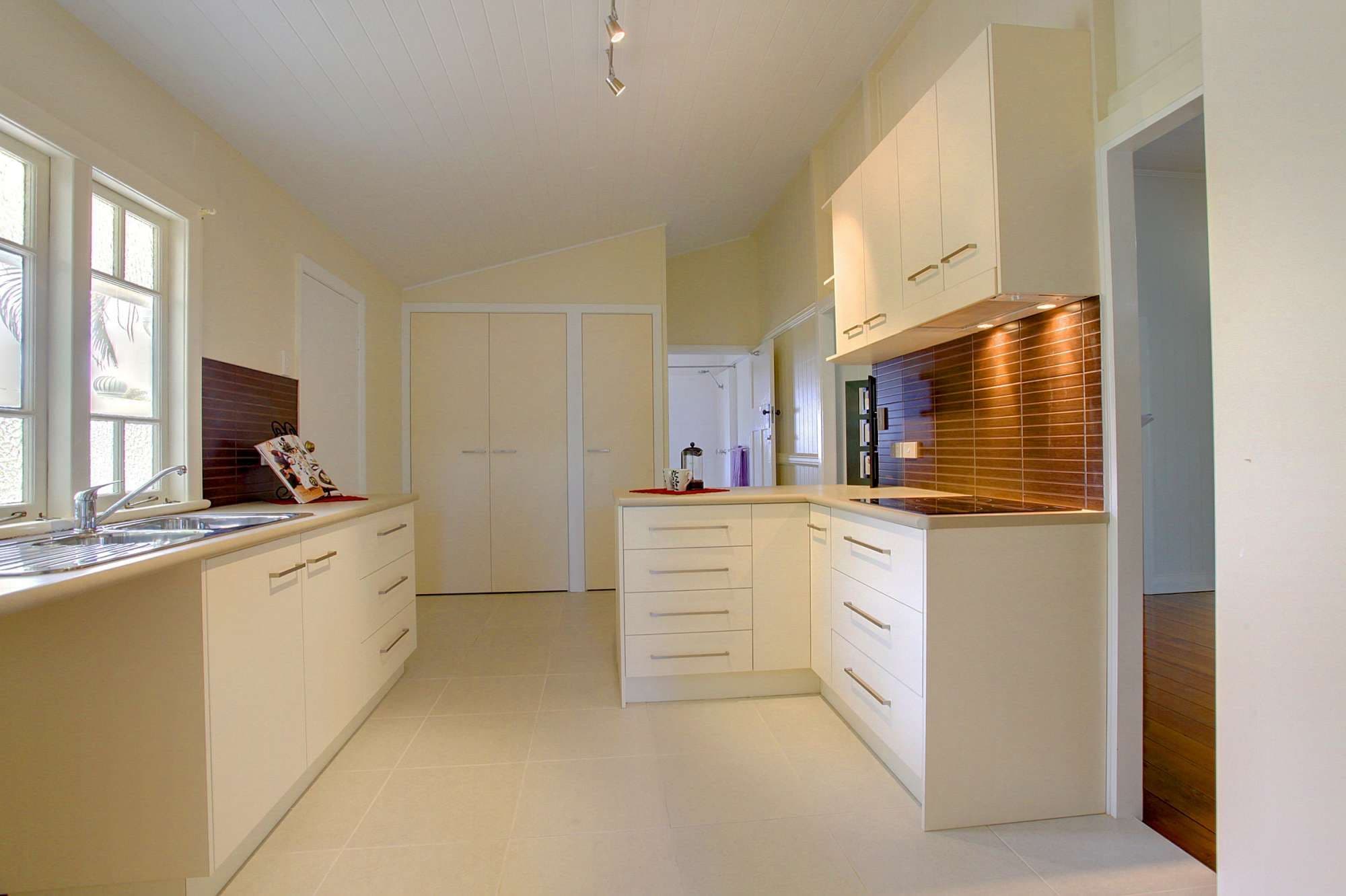 90 Queens Road, HERMIT PARK QLD 4812, Hermit Park - Thumbnail 6