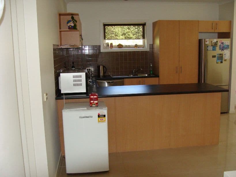 111 Rippon Road, HAMILTON VIC 3300, Hamilton - Thumbnail 3