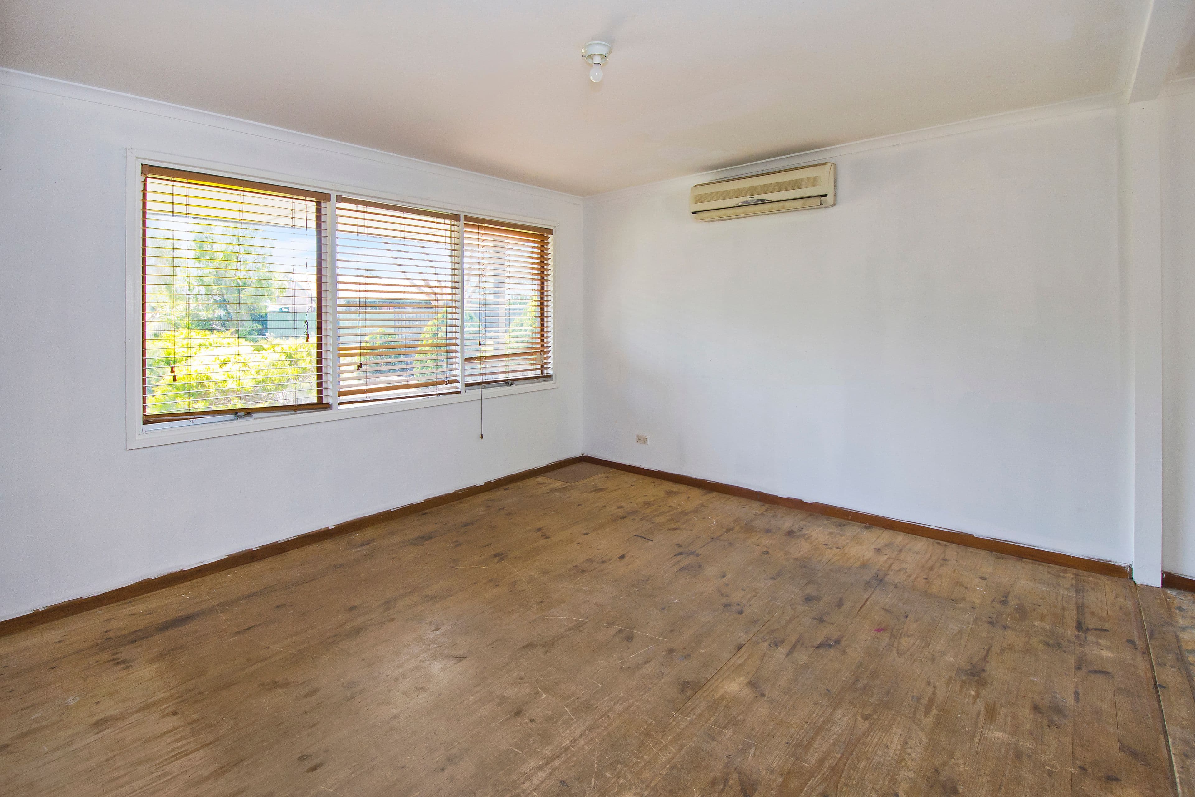 13 Illalong Crescent, Munno Para SA 5115, Munno Para - Thumbnail 4