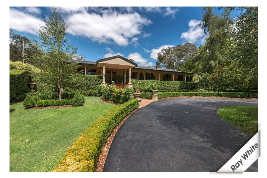 71 Hawkesbury Crescent, FARRER ACT 2607, Farrer - Image 1