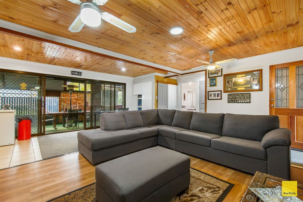 6 Moorshead Street, Capalaba QLD 4157, Capalaba - Thumbnail 2
