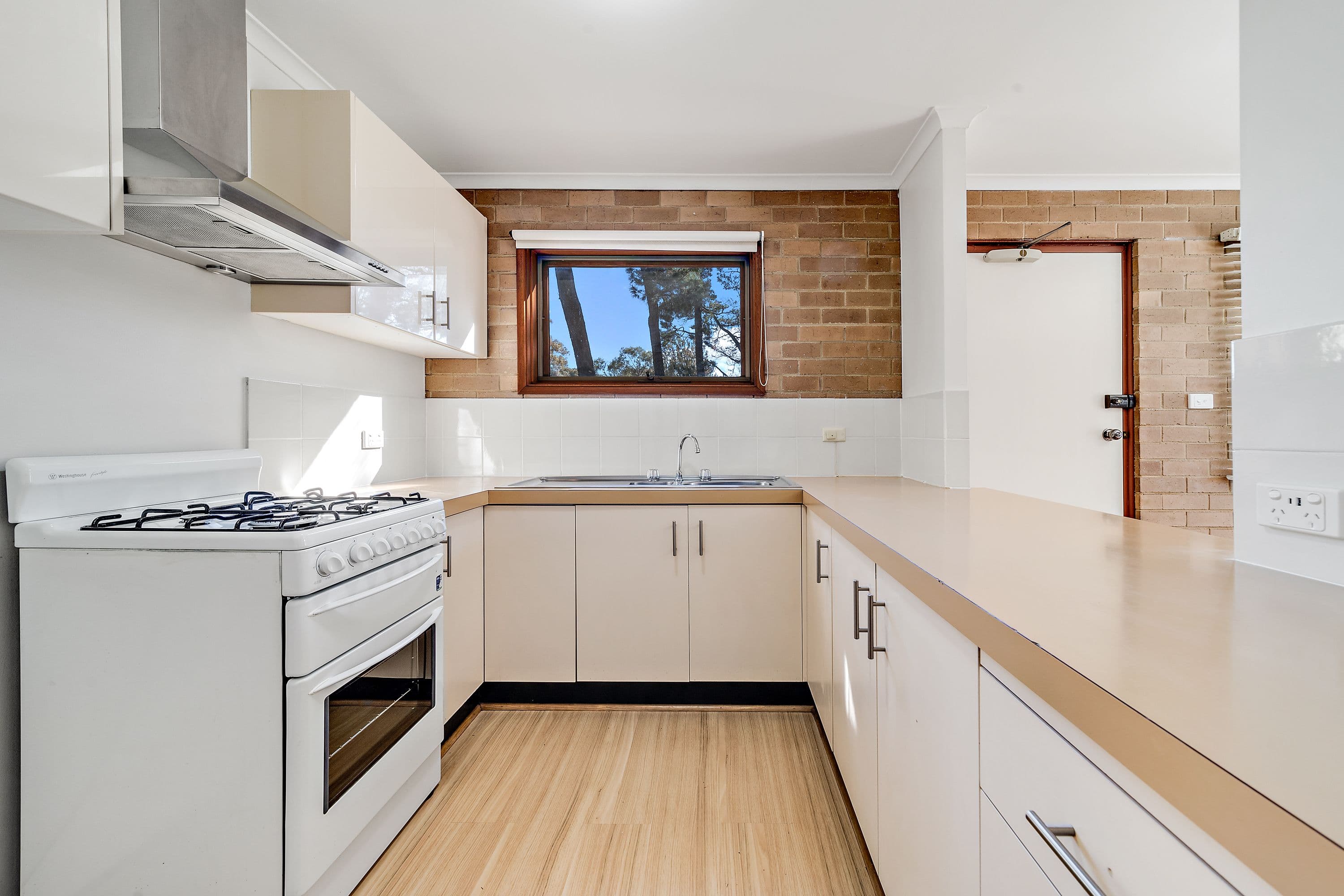 9 Murdoch Street, Lyneham ACT 2602, Lyneham - Thumbnail 6