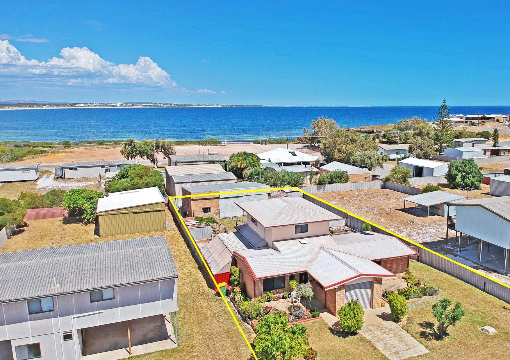 10 McGilp Street, Green Head WA 6514, Green Head - Image 1