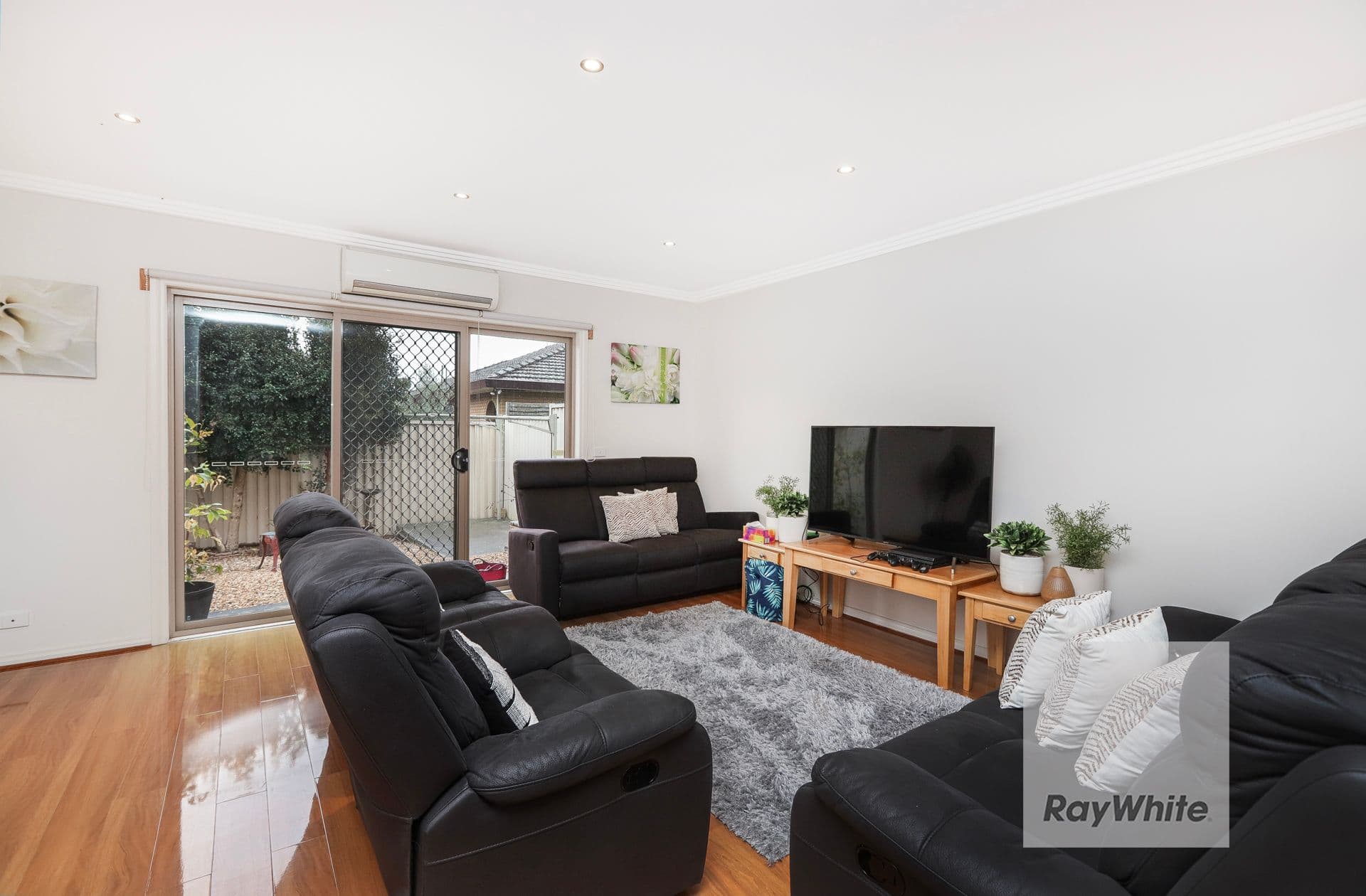 72-74 Hillcrest Drive, Westmeadows VIC 3049, Westmeadows - Thumbnail 8