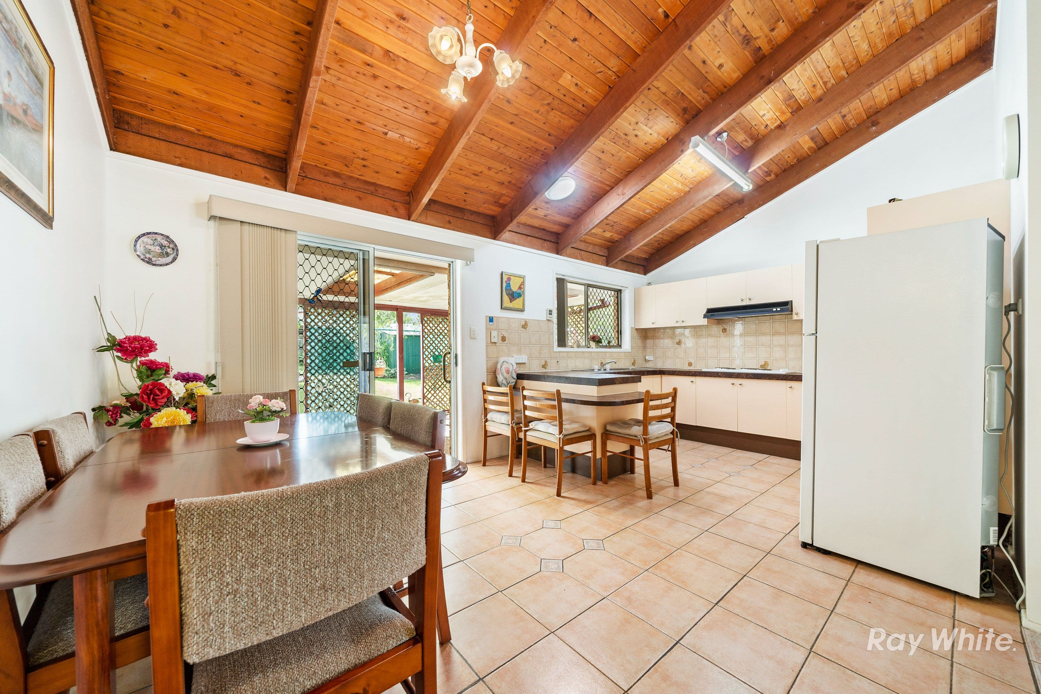 18 Box Street, Browns Plains QLD 4118, Browns Plains - Thumbnail 4