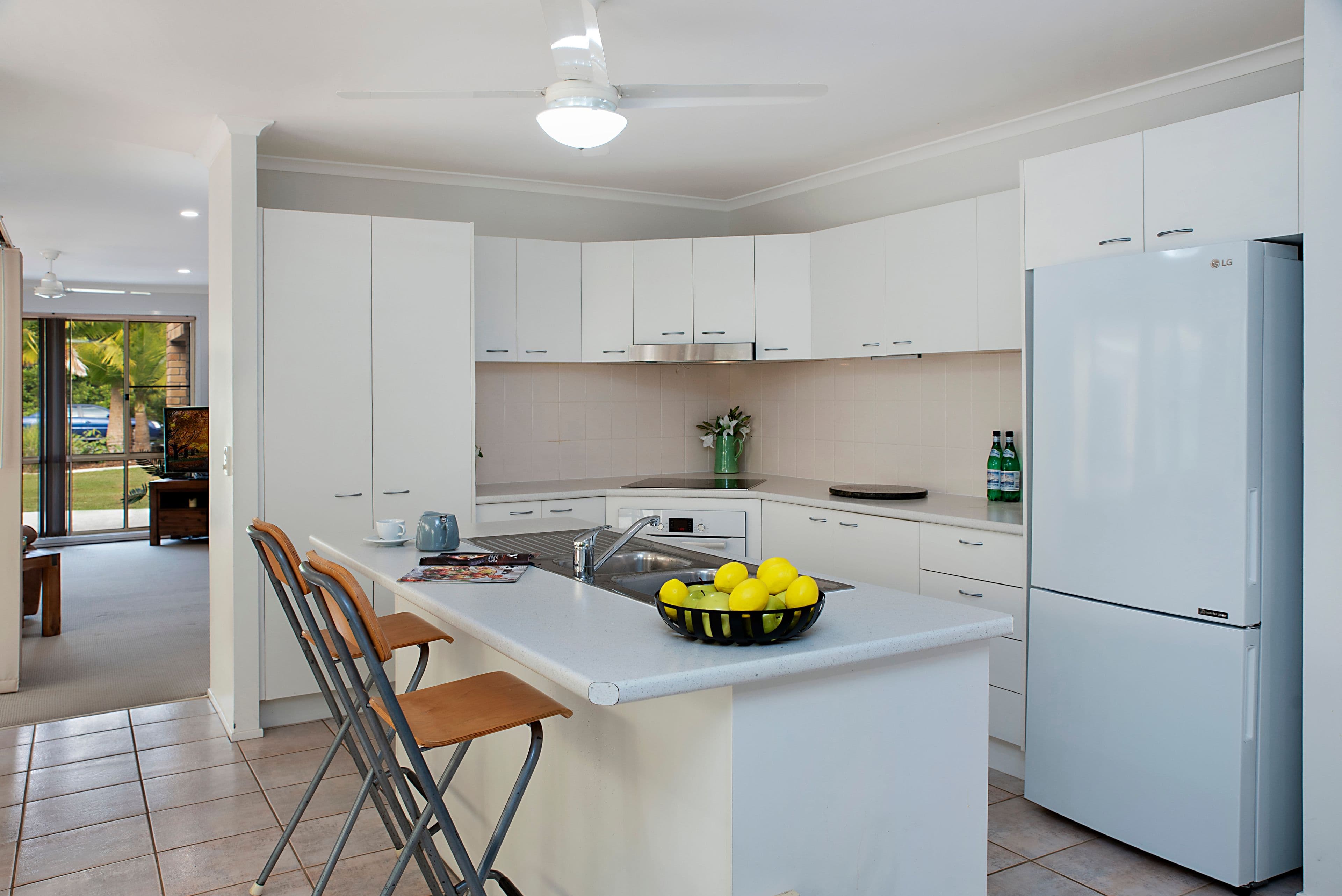 2 Pinanga Place, Little Mountain QLD 4551, Little Mountain - Thumbnail 2