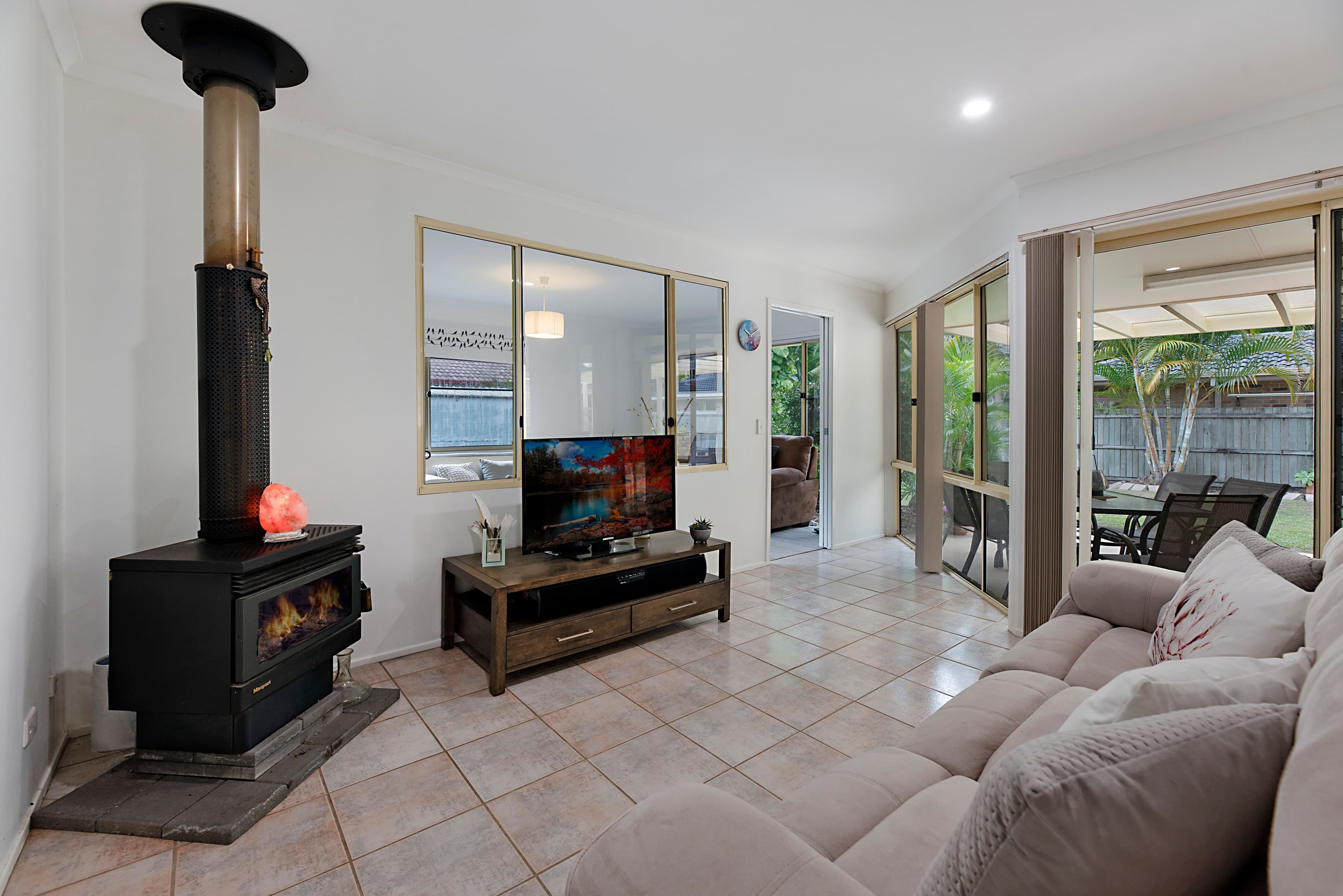 2 Pinanga Place, Little Mountain QLD 4551, Little Mountain - Thumbnail 5