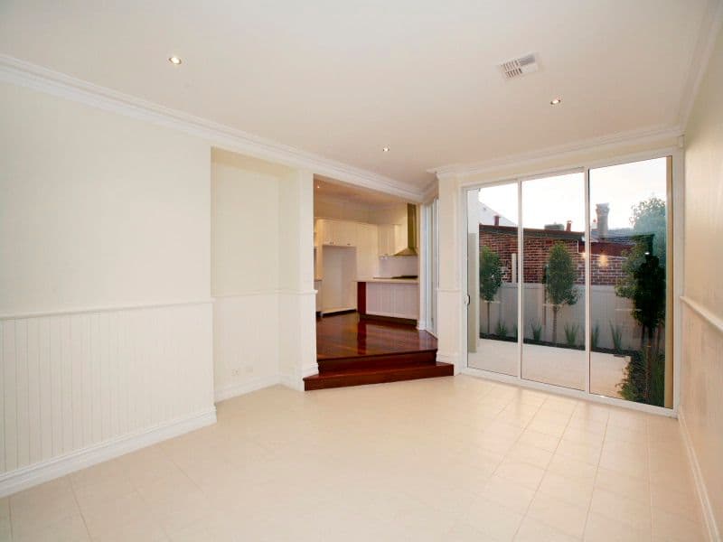 4 Wasley Street, MOUNT LAWLEY WA 6050, Mount Lawley - Thumbnail 5