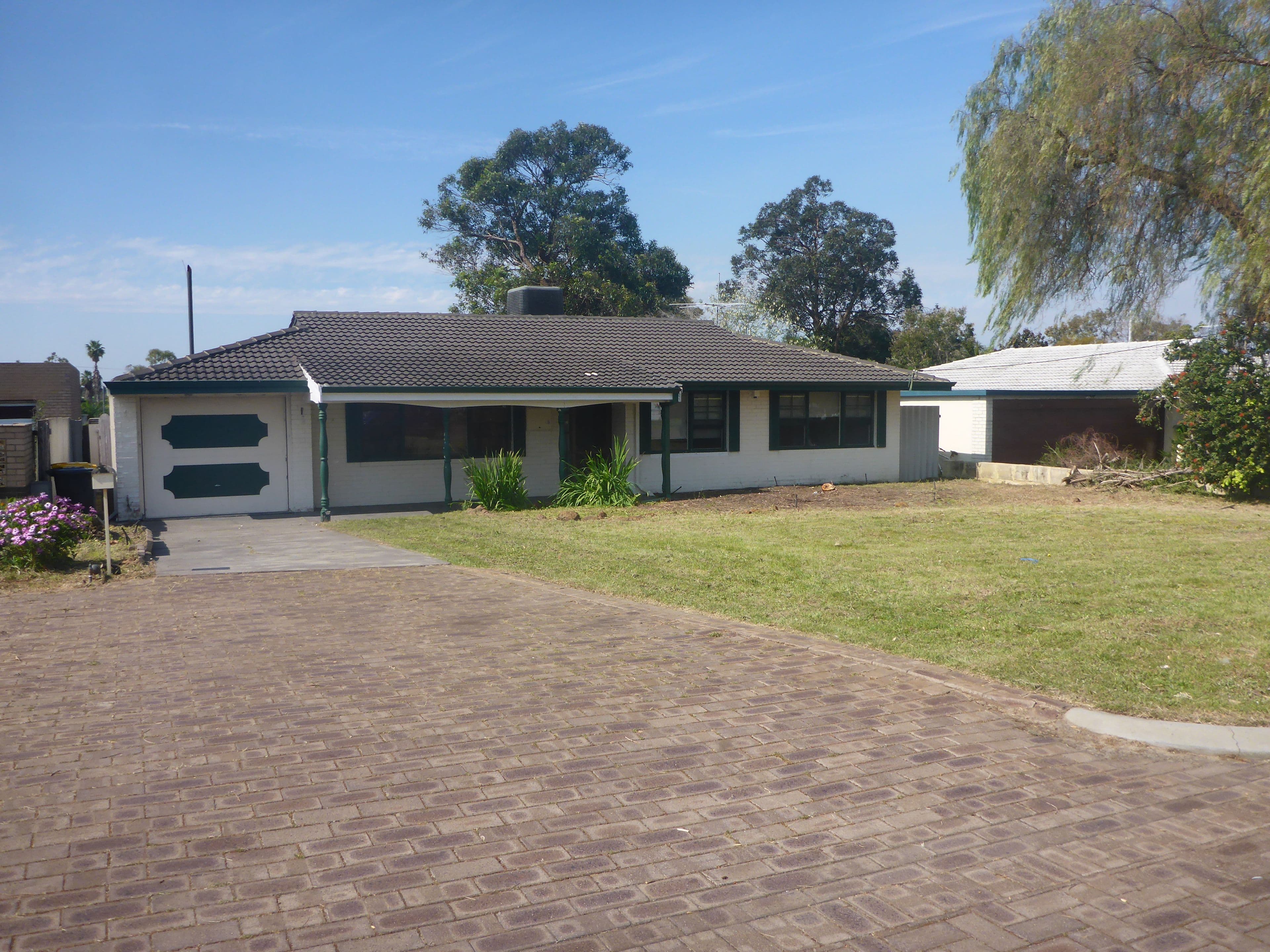 15 Trelion Place, Rivervale WA 6103, Rivervale - Image 1