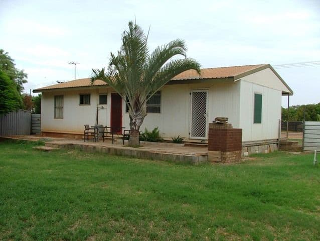 18 William Street, CARNARVON WA 6701, East Carnarvon - Thumbnail 2
