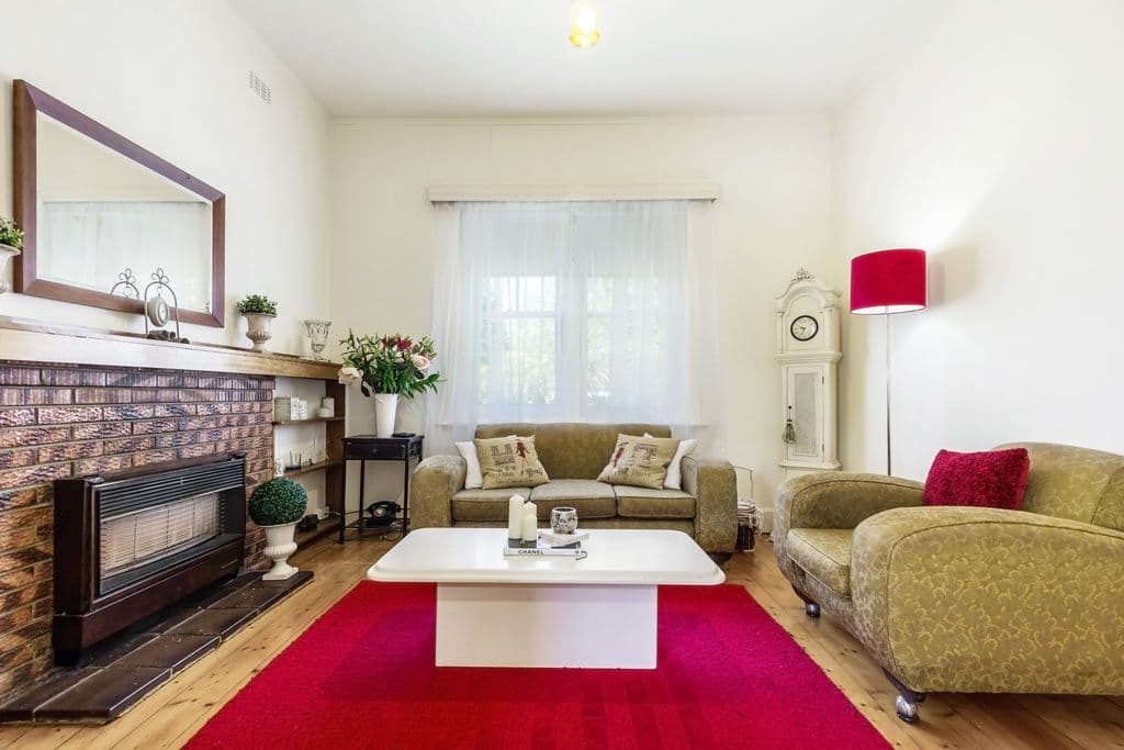 27 Acacia Street, Box Hill VIC 3128, Box Hill - Thumbnail 2