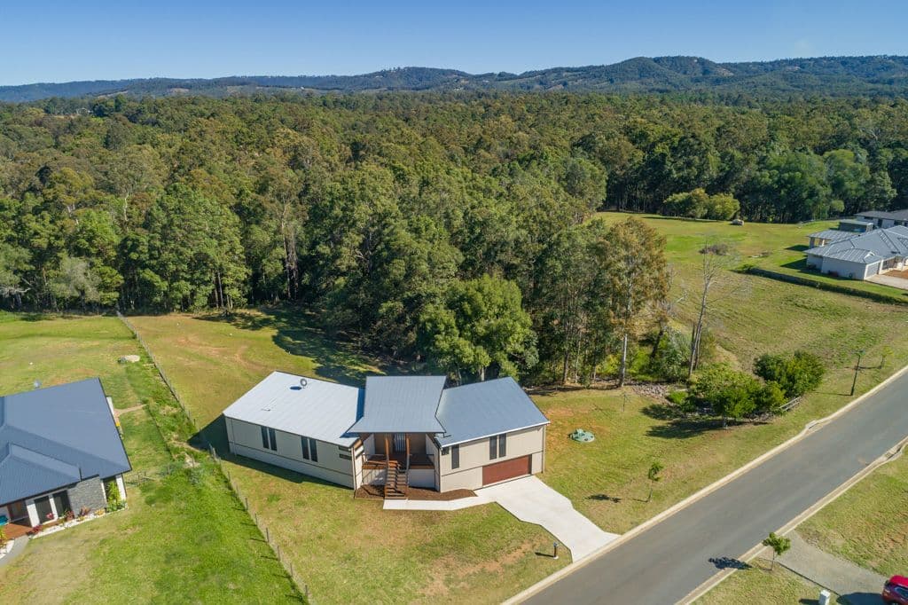 10 Thallon Close, WAMURAN QLD 4512, Wamuran - Thumbnail 3