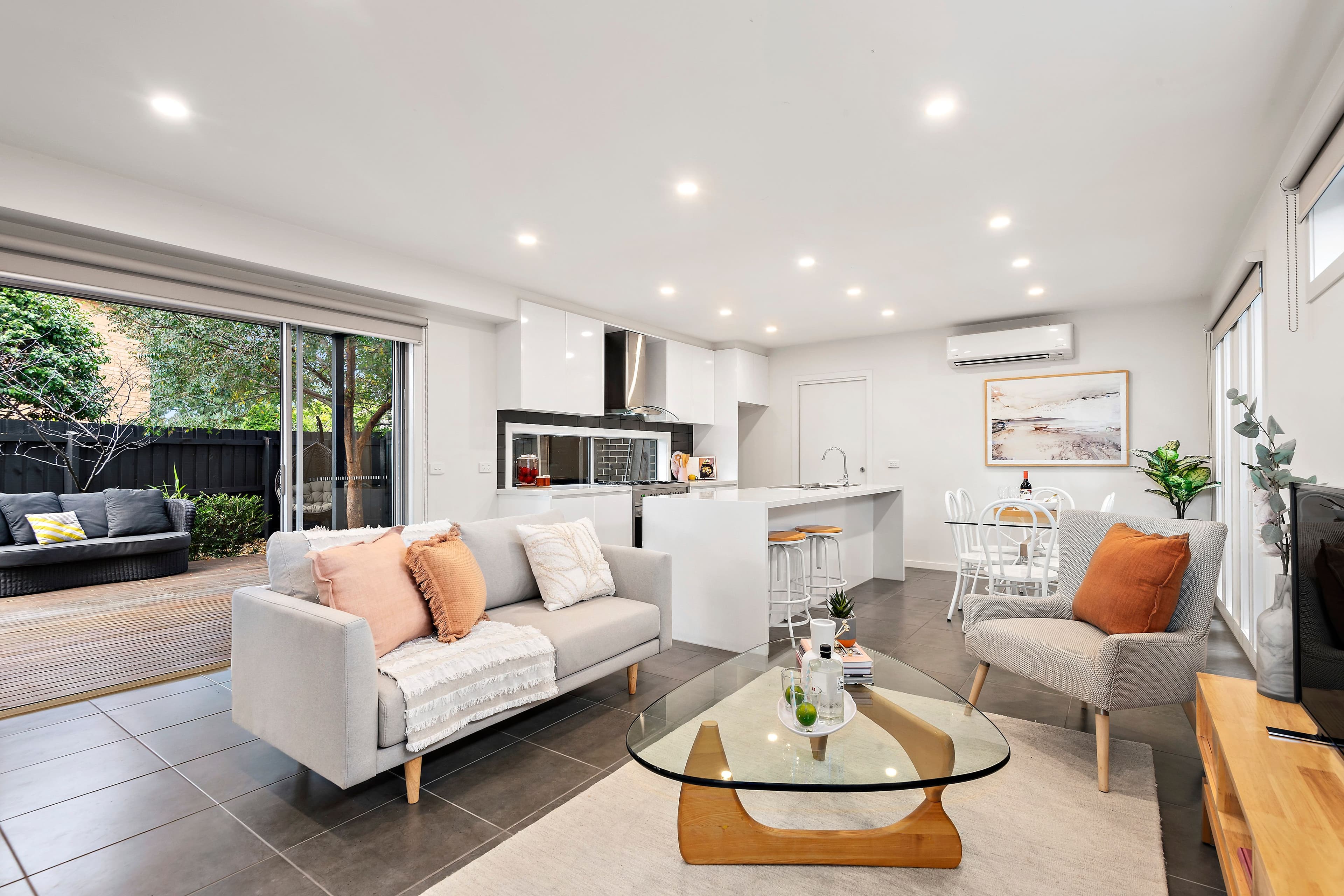 6 Cherrington Court, Parkdale VIC 3195, Parkdale - Thumbnail 3