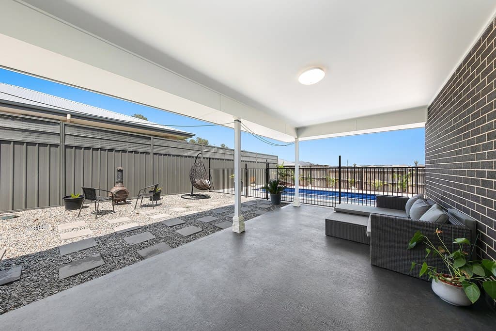 20 Concord Circuit, Cliftleigh - Thumbnail 8