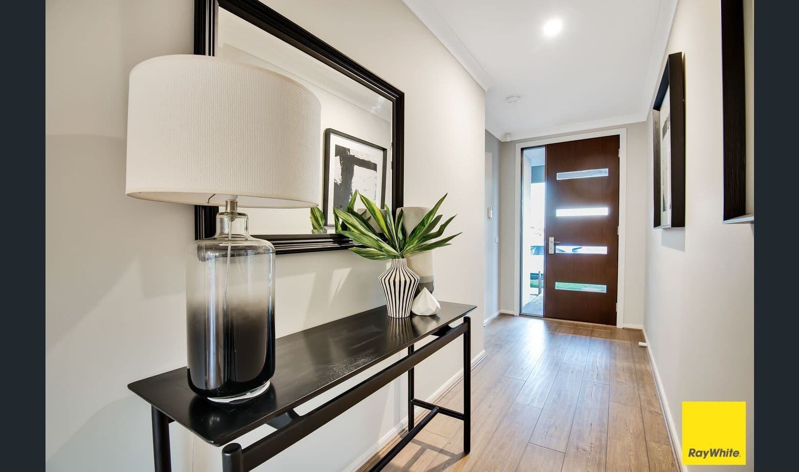 10 Hagley Street, Truganina VIC 3029, Truganina - Thumbnail 2