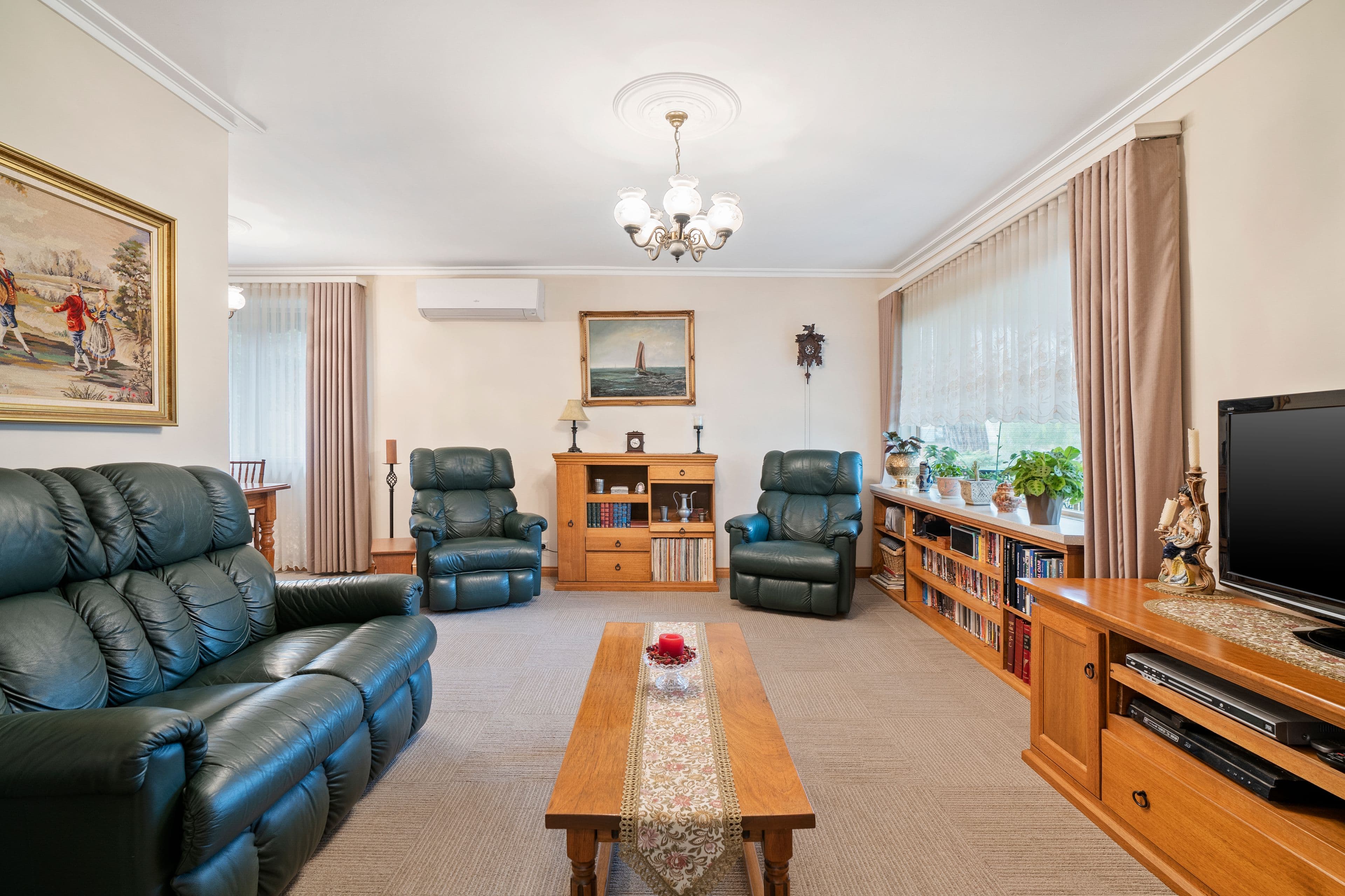 4 Cedar Crescent, Boronia VIC 3155, Boronia - Thumbnail 2