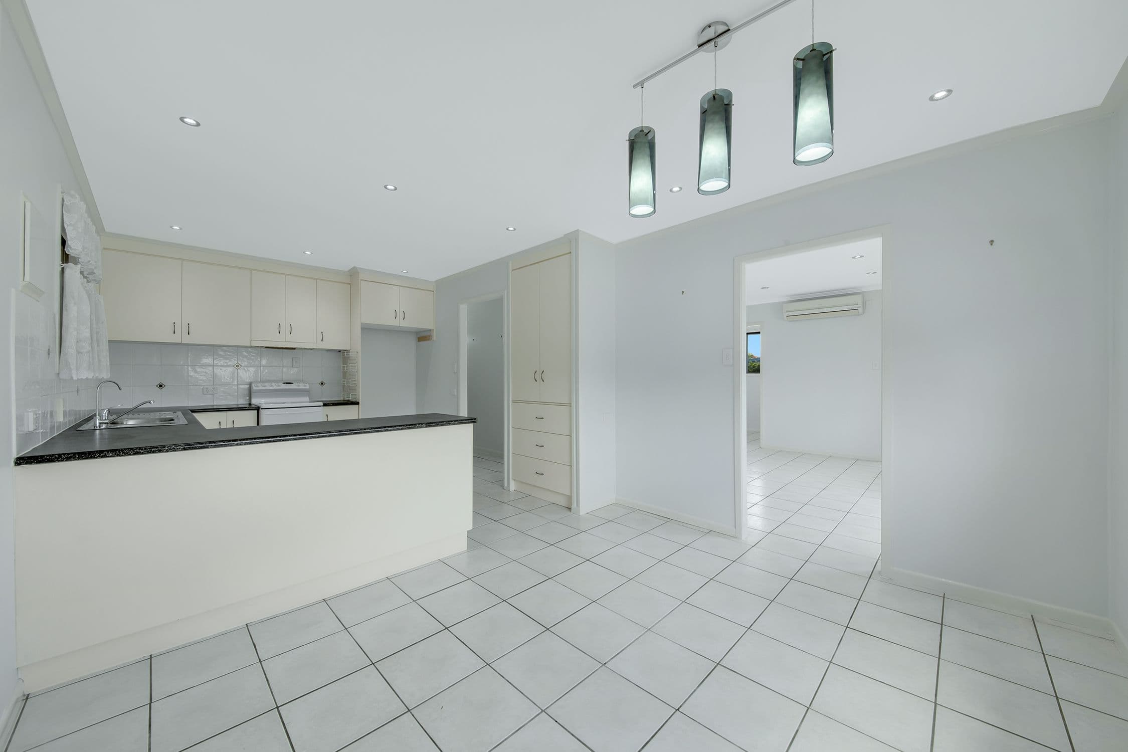 3 Brolga Avenue, New Auckland QLD 4680, New Auckland - Thumbnail 4