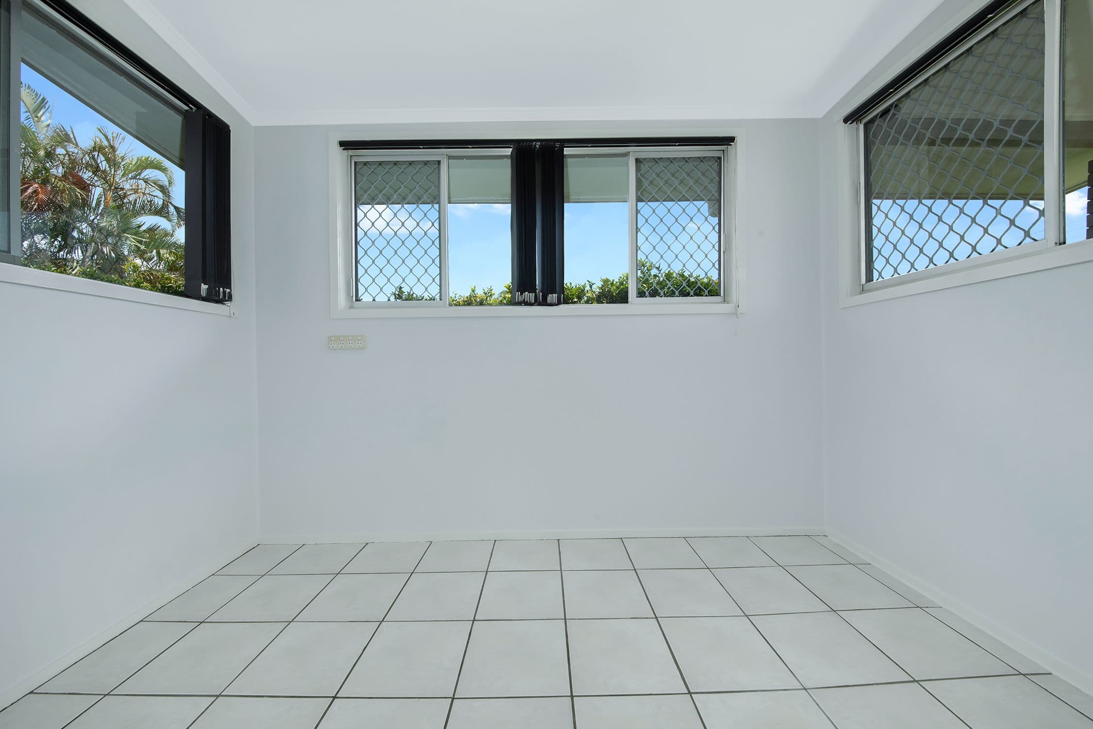 3 Brolga Avenue, New Auckland QLD 4680, New Auckland - Thumbnail 8