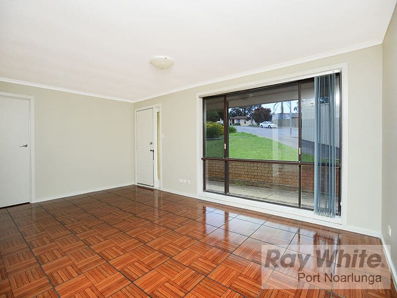 8 Cashel Court, Huntfield Heights SA 5163, Huntfield Heights - Thumbnail 2