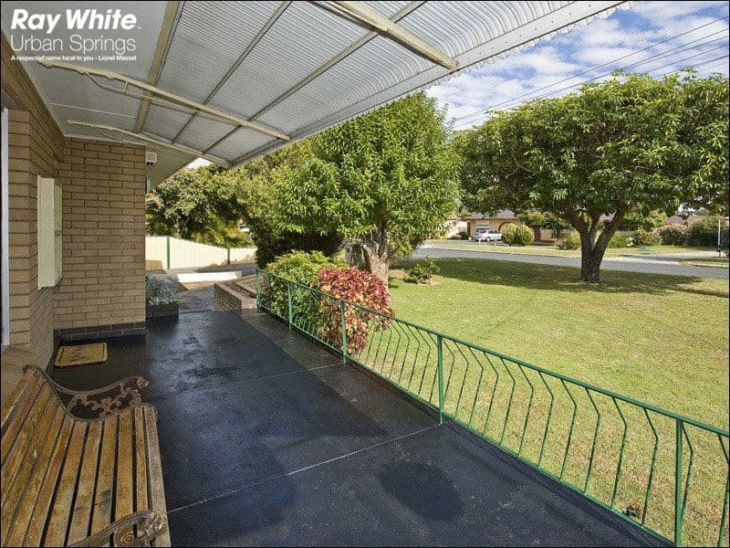 166 Kew Street, KEWDALE WA 6105, Kewdale - Thumbnail 2