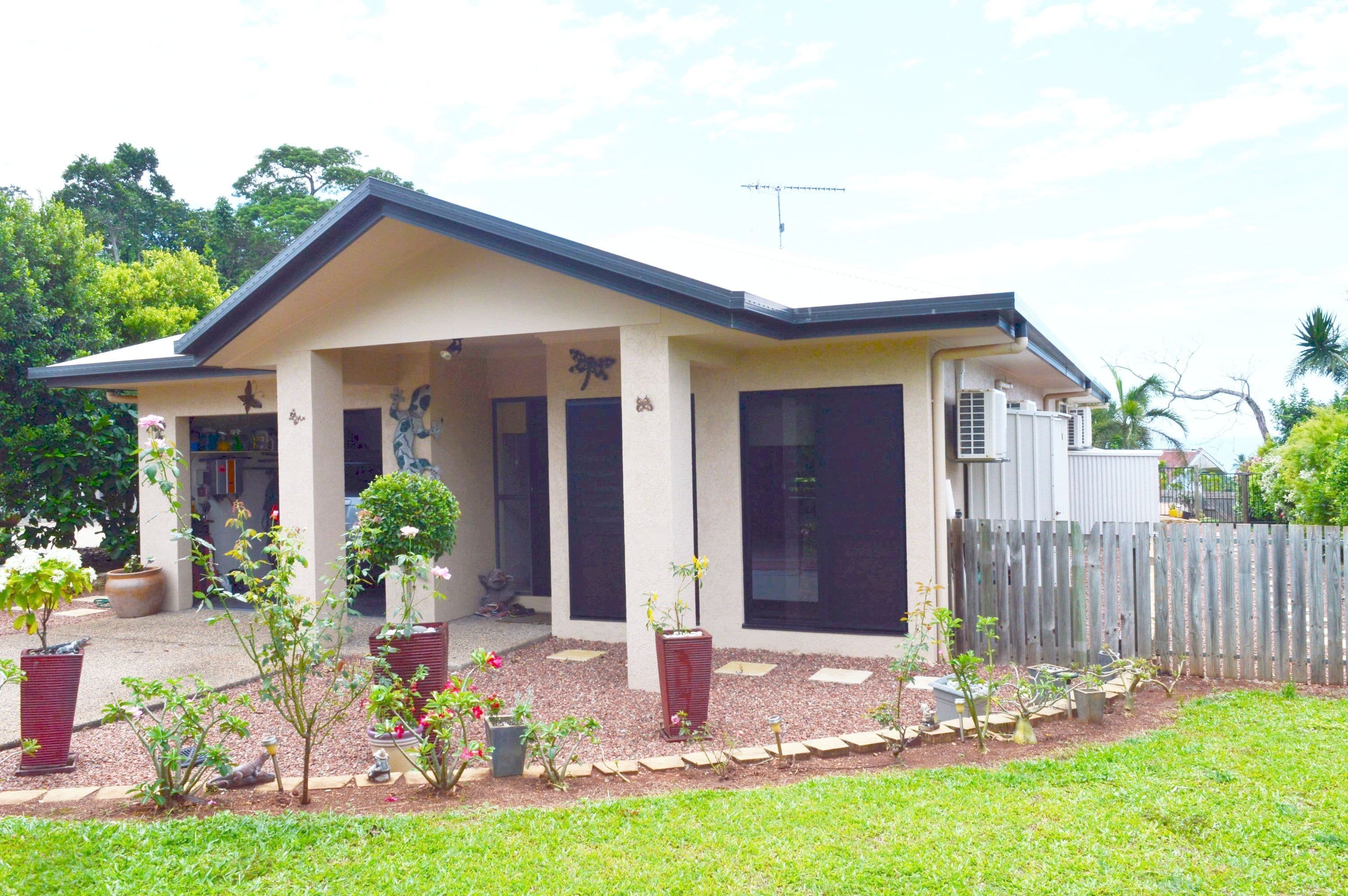 12 Rise Crescent, Mission Beach QLD 4852, Mission Beach - Thumbnail 2