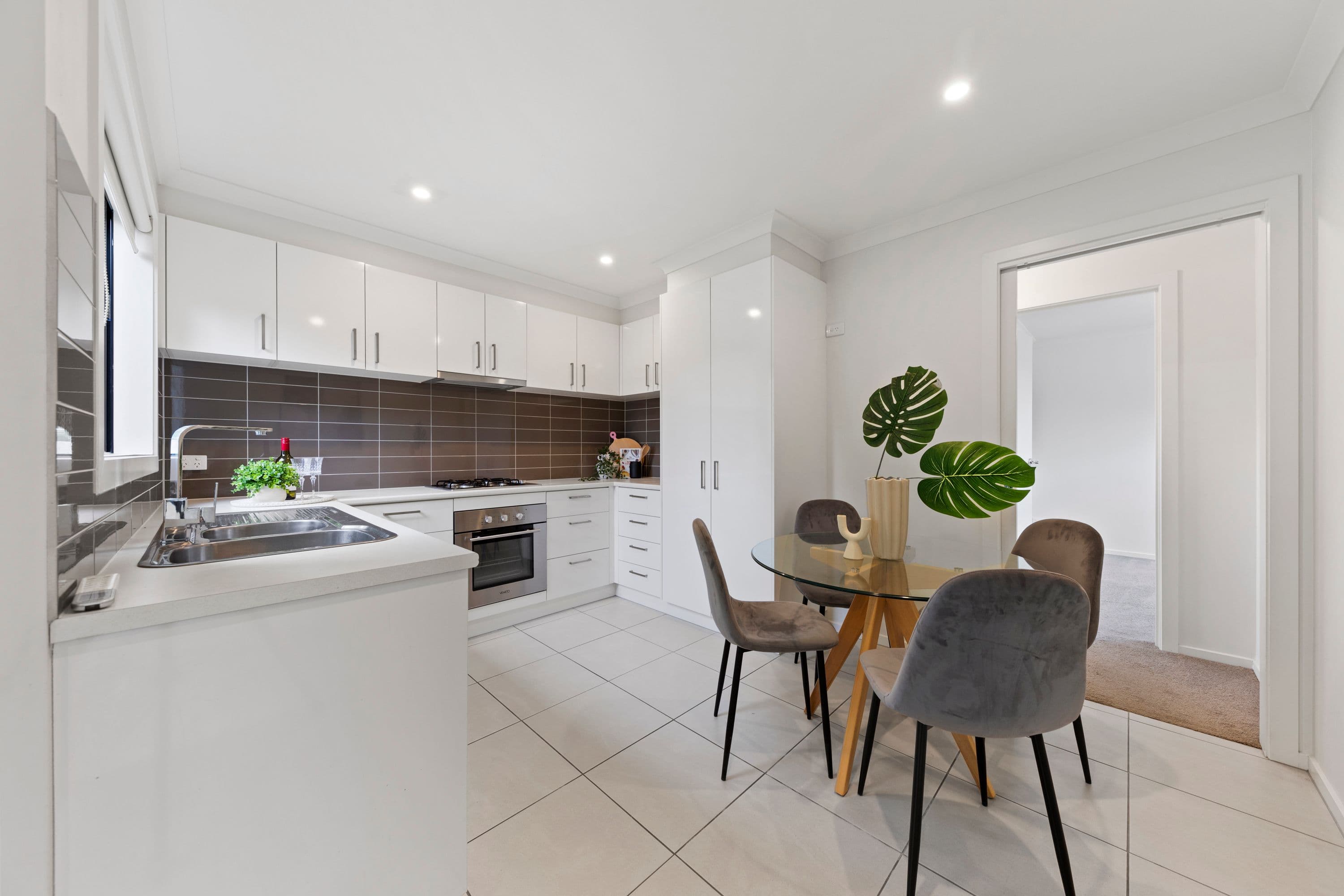 64B Racecourse Road, Pakenham VIC 3810, Pakenham - Thumbnail 6