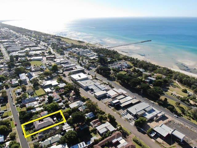 10 Paterson Street, Rosebud VIC 3939, Rosebud - Thumbnail 2