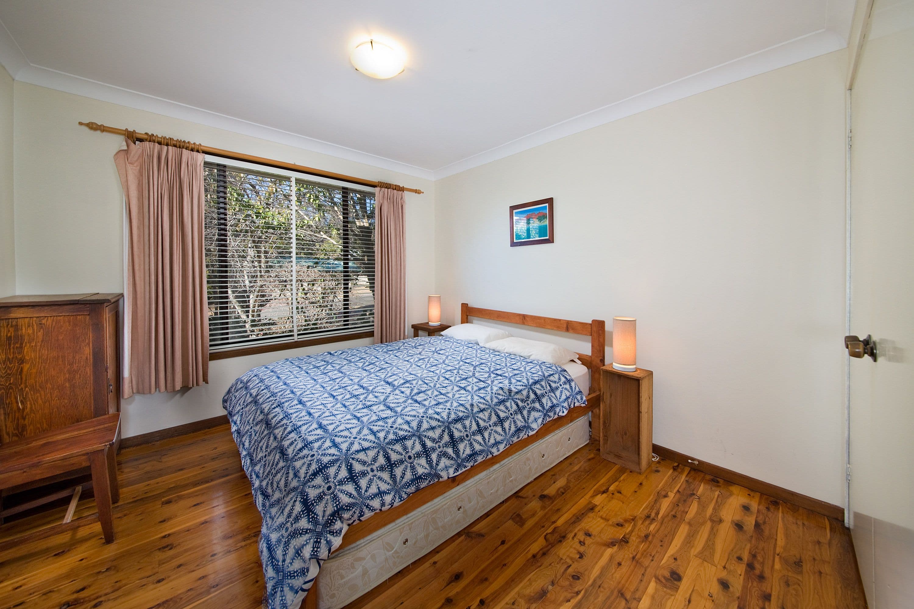 16 Links Road, Blackheath - Thumbnail 5