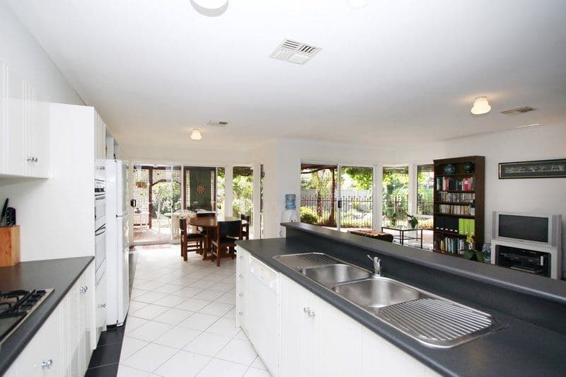 5 Dinham Court, ATHELSTONE SA 5076, Athelstone - Thumbnail 5
