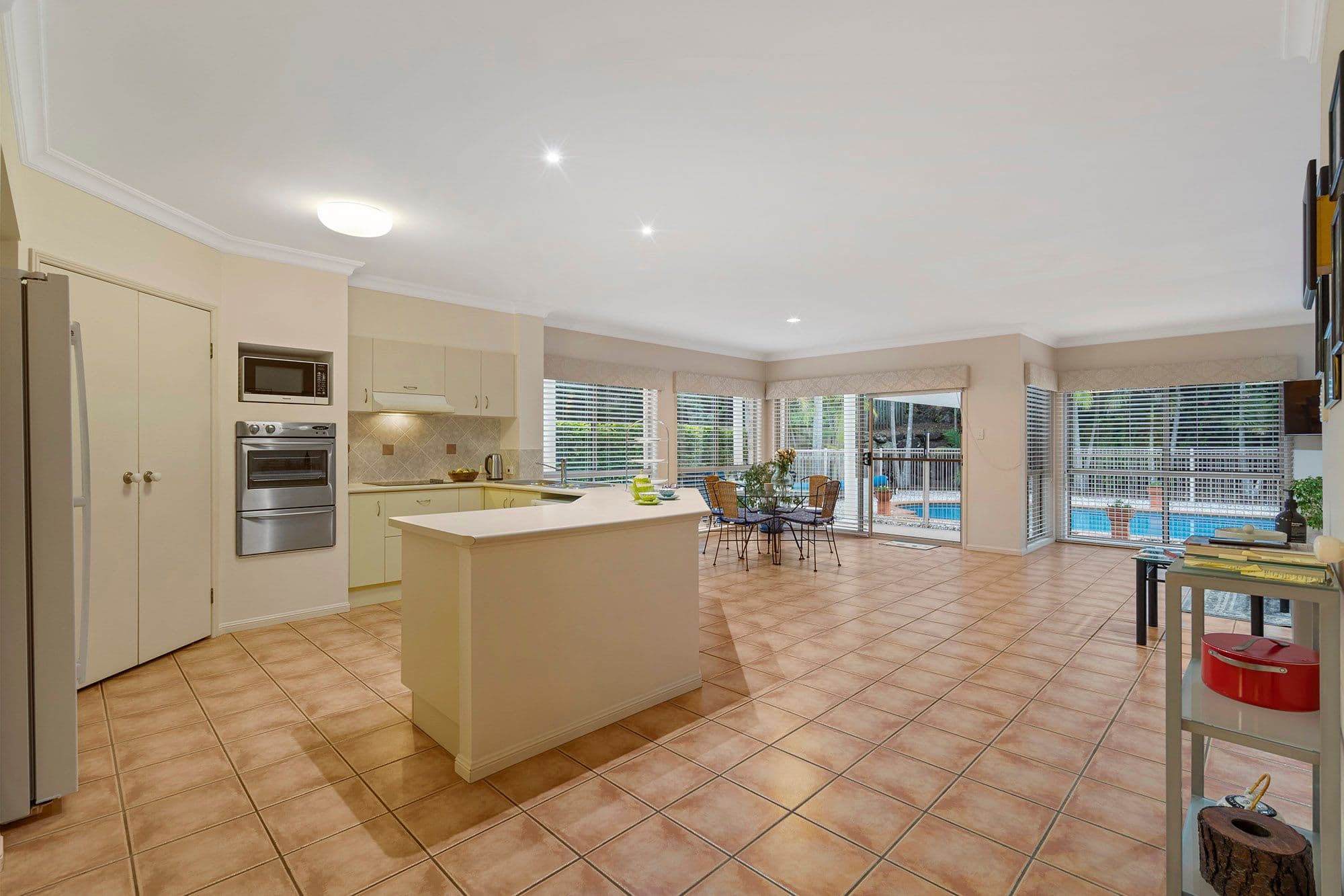 8 Fern Place, Kenmore QLD 4069, Kenmore - Thumbnail 8