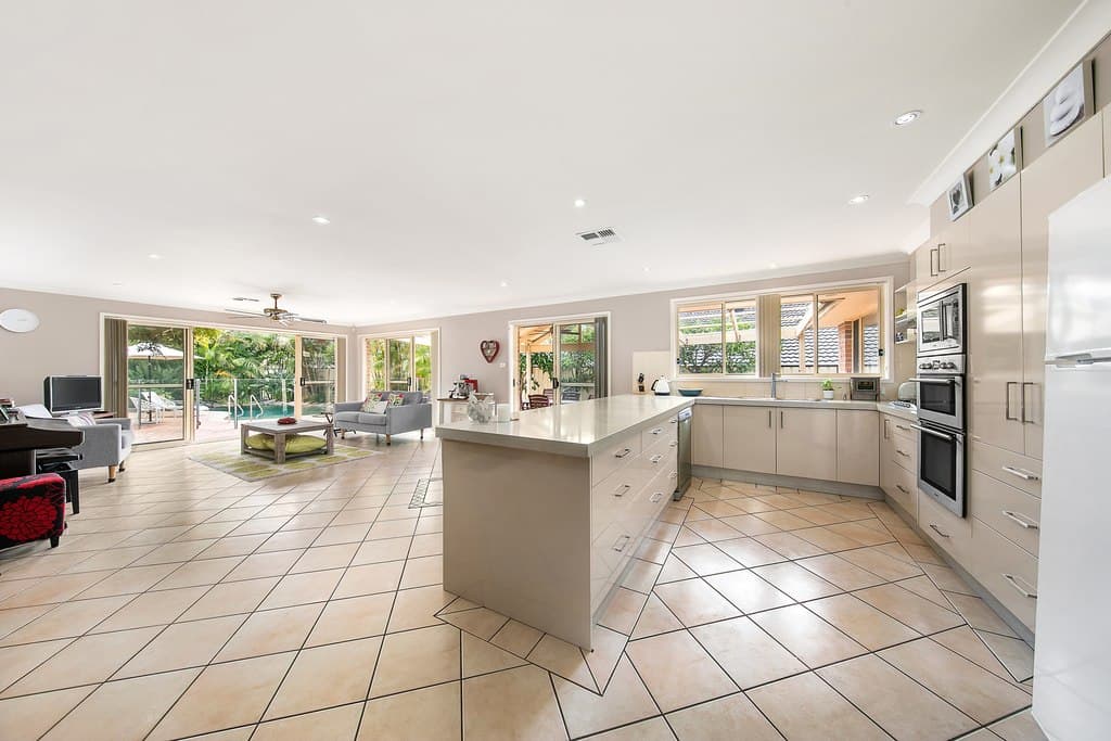 142 Weblands Street, Aberglasslyn - Thumbnail 3