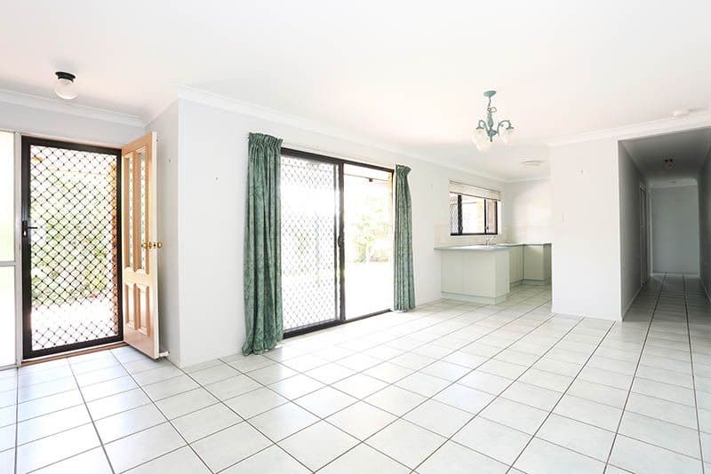 10 Marzena Close, Moggill QLD 4070, Moggill - Thumbnail 3