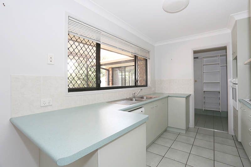 10 Marzena Close, Moggill QLD 4070, Moggill - Thumbnail 4