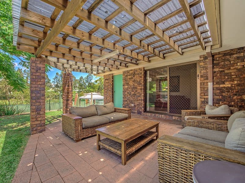 13 Rosedale Place, HELENSVALE QLD 4212, Helensvale - Thumbnail 2