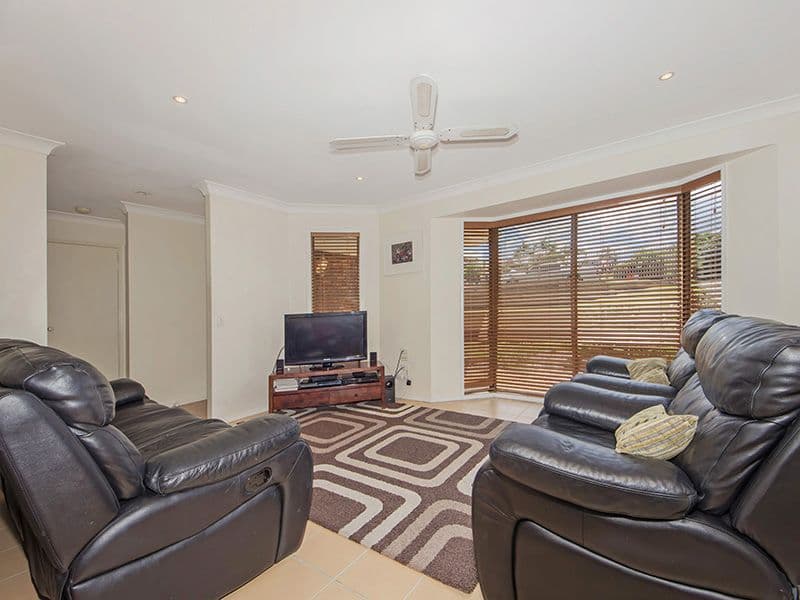 13 Rosedale Place, HELENSVALE QLD 4212, Helensvale - Thumbnail 4