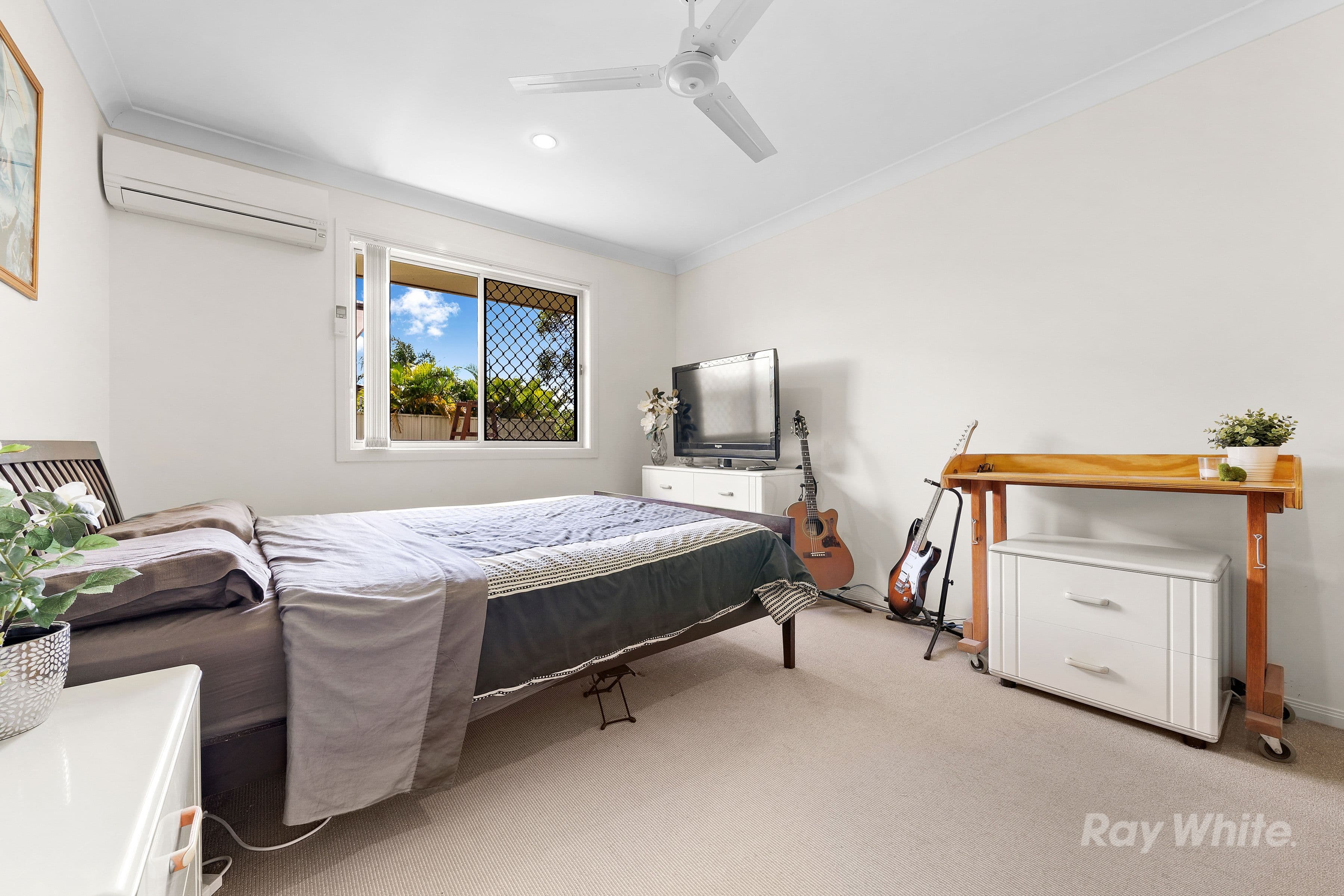 13 Moran Close, Eagleby QLD 4207, Eagleby - Thumbnail 7