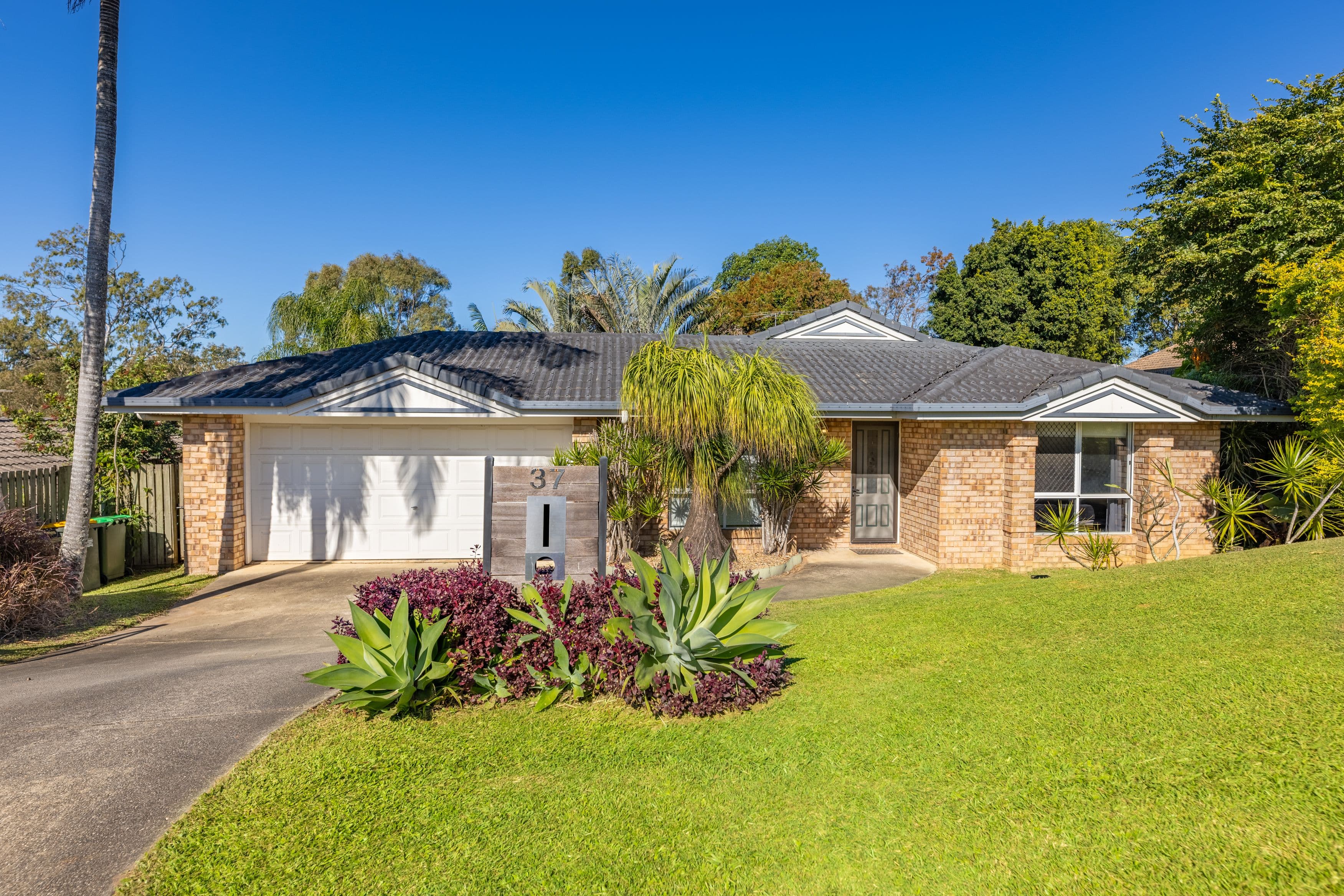 37 Crestridge Crescent, Morayfield QLD 4506, Morayfield - Image 1