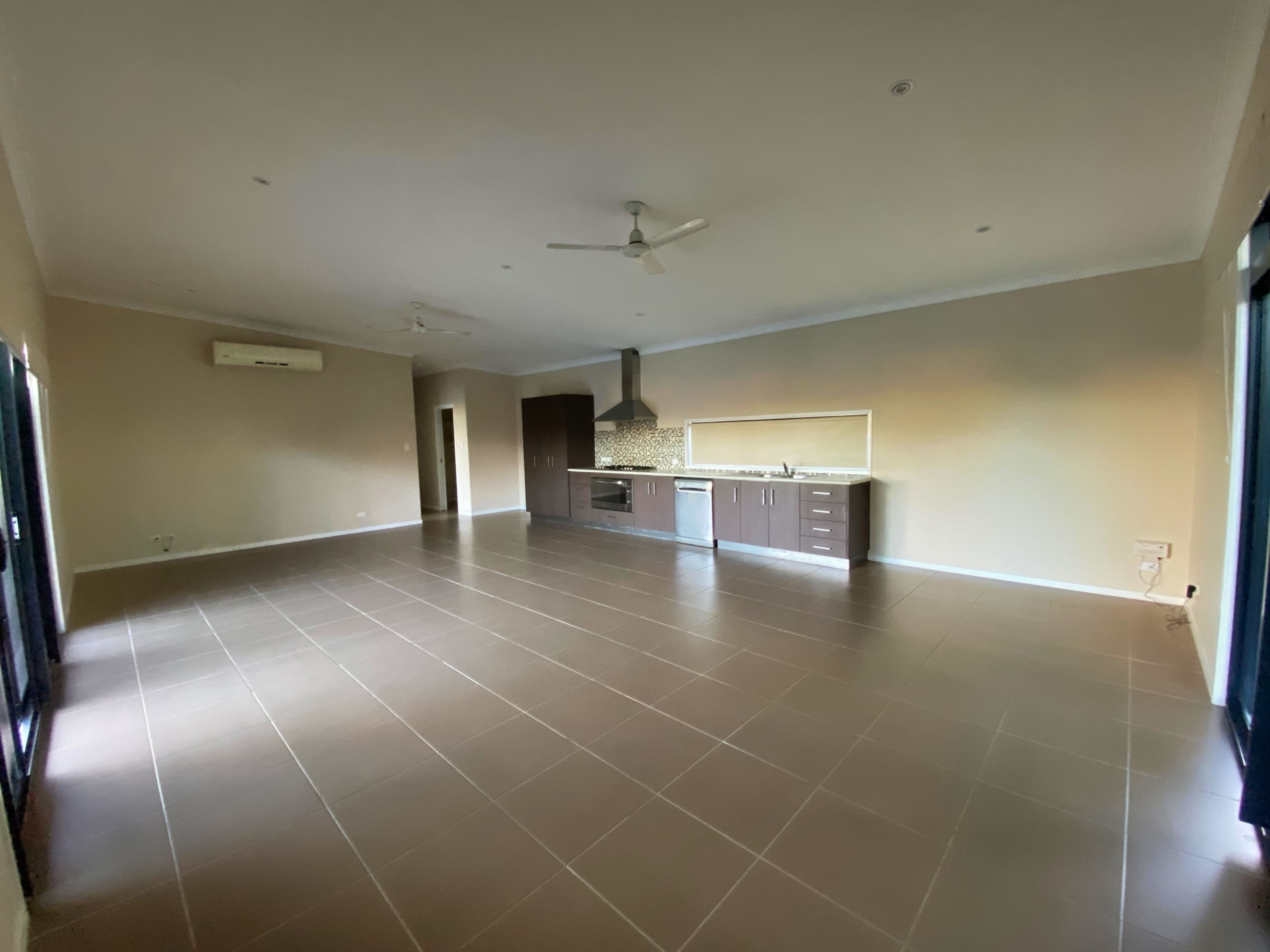 9 Silver Street, Grasstree Beach QLD 4740, Grasstree Beach - Thumbnail 7