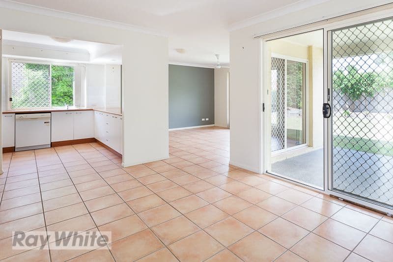 13 Burkett Crescent, Victoria Point QLD 4165, Victoria Point - Thumbnail 2