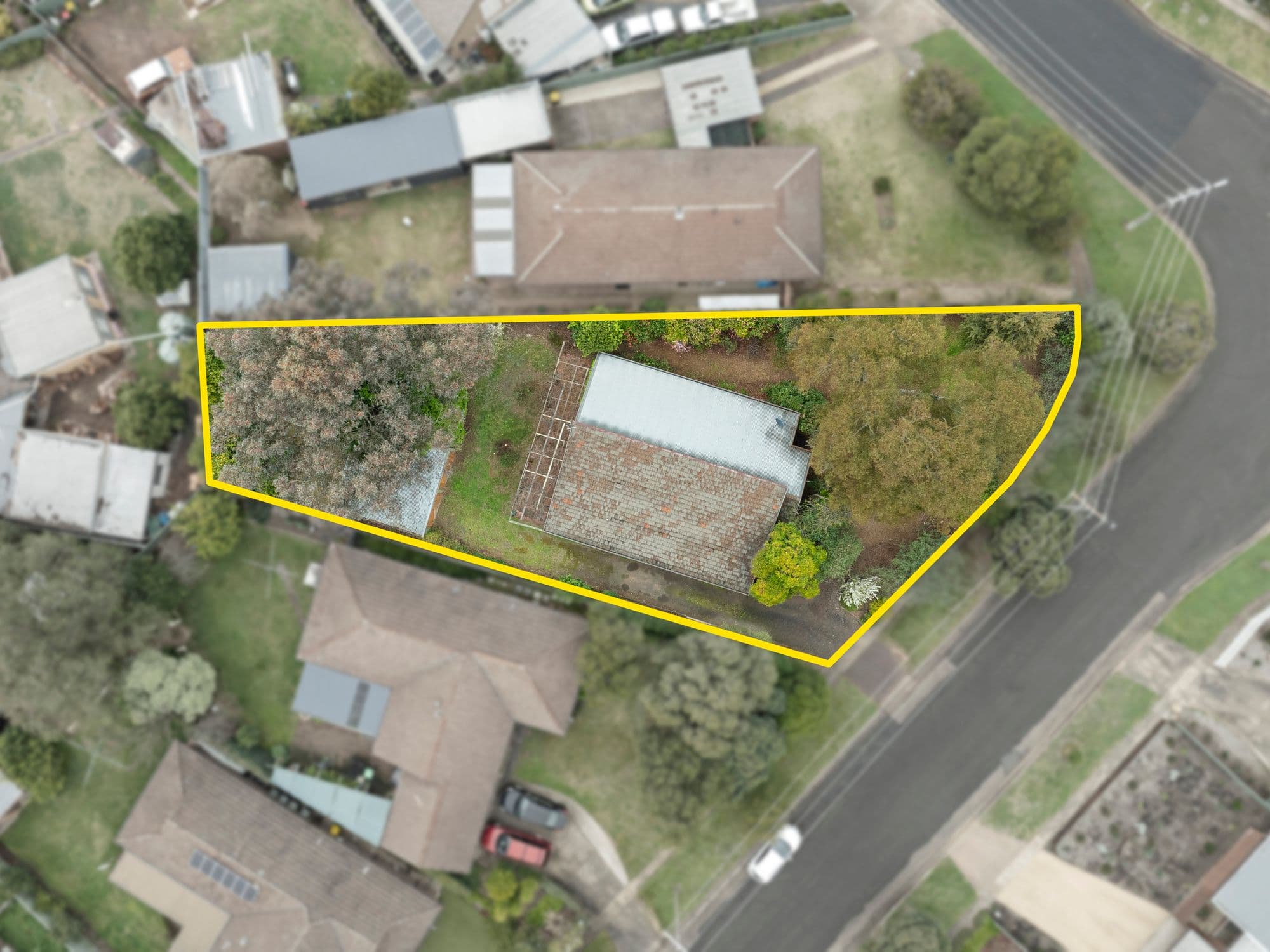 61 Monds Avenue, Benalla VIC 3672, Benalla - Thumbnail 4